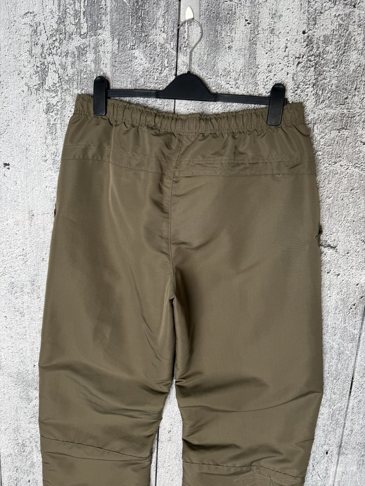 Nike Vintage Nike Sweatpants Khaki Nylon Track Pants Size XL Size US 38 / EU 54 - 12 Thumbnail