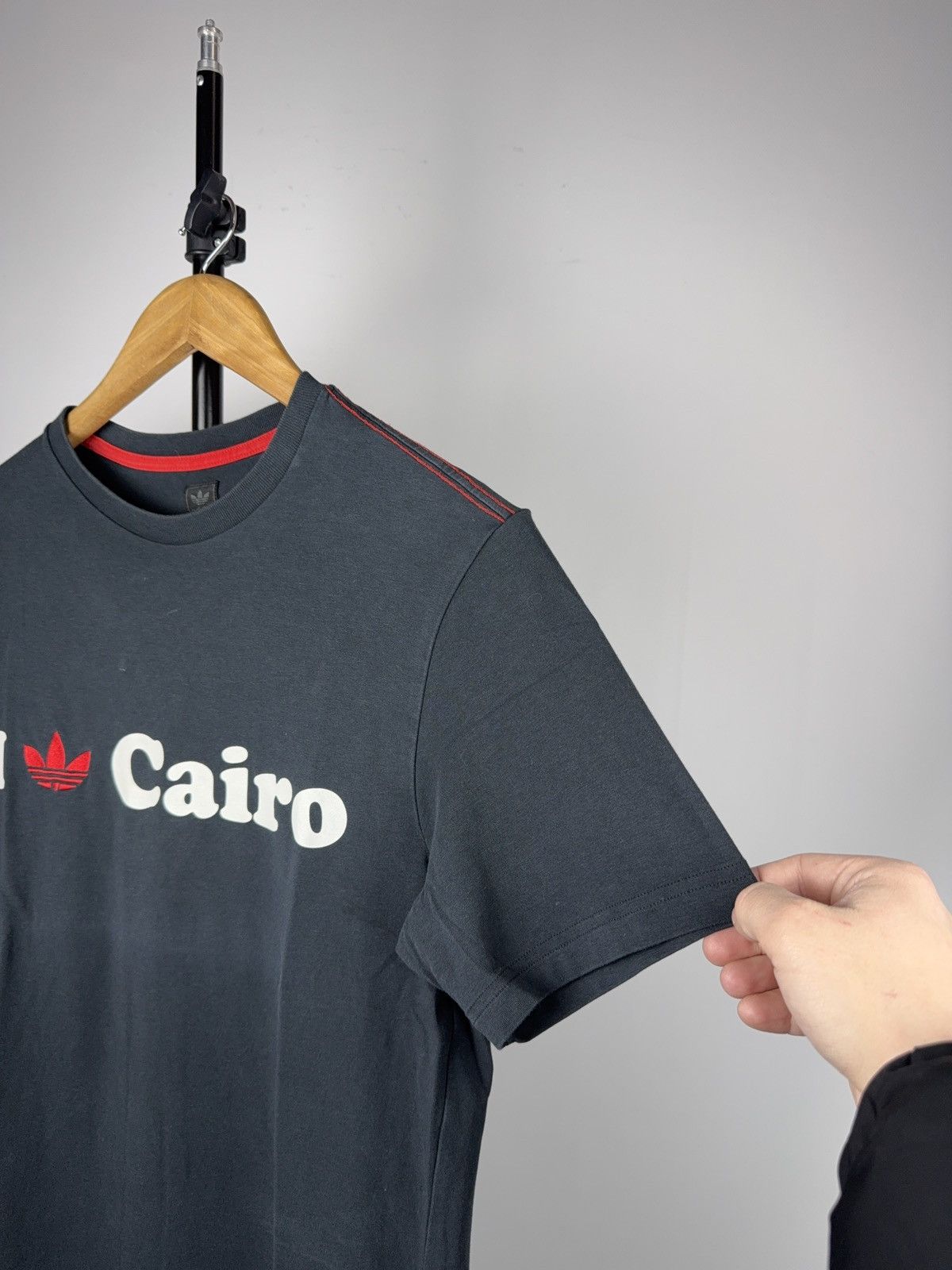 Adidas 00s Adidas Originals I Love Cairo Graphic T-Shirt Grey Size US S / EU 44-46 / 1 - 12 Thumbnail