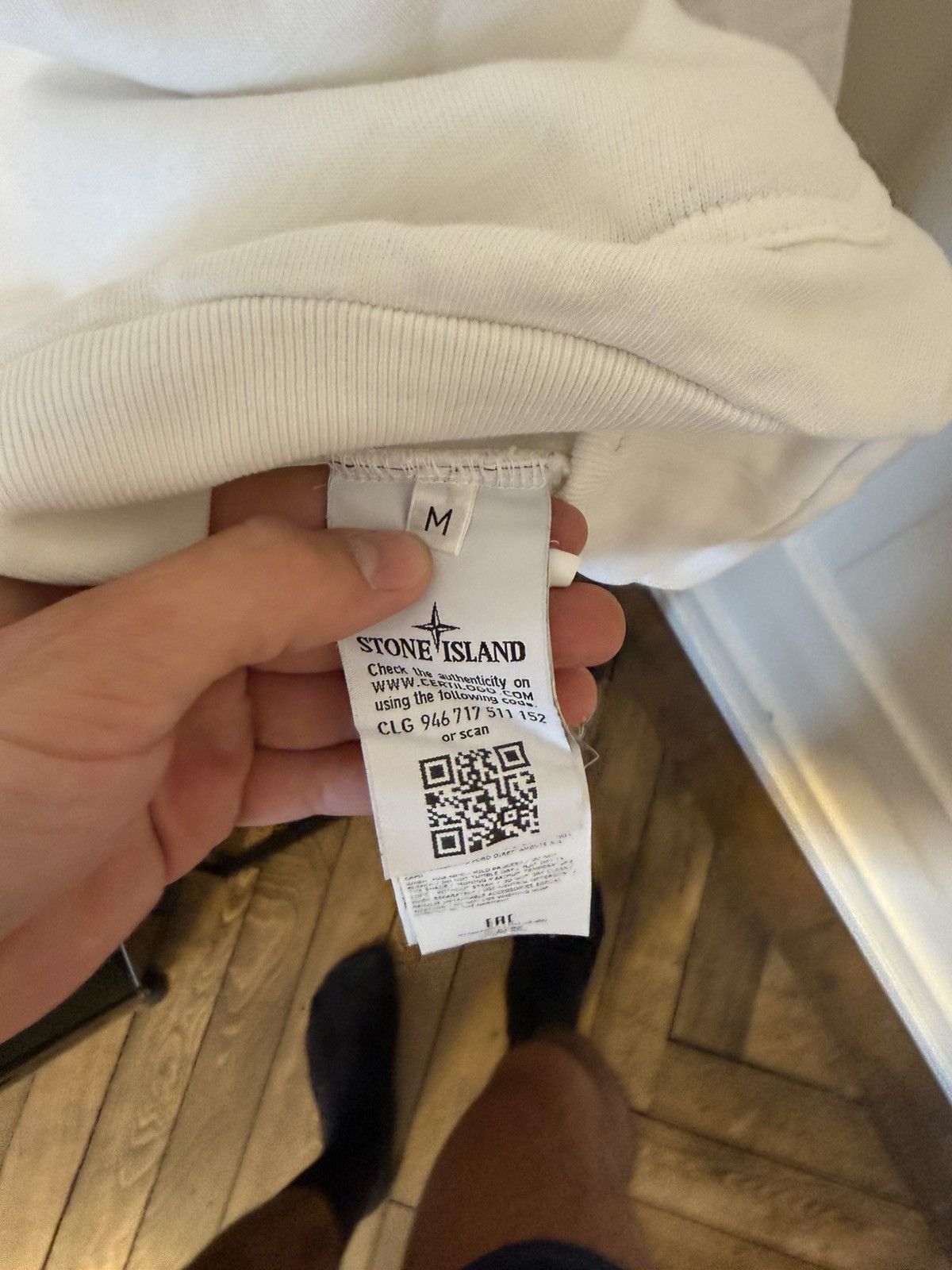 Stone Island Stone Island White Hoodie with Compass Patch Size US M / EU 48-50 / 2 - 5 Thumbnail