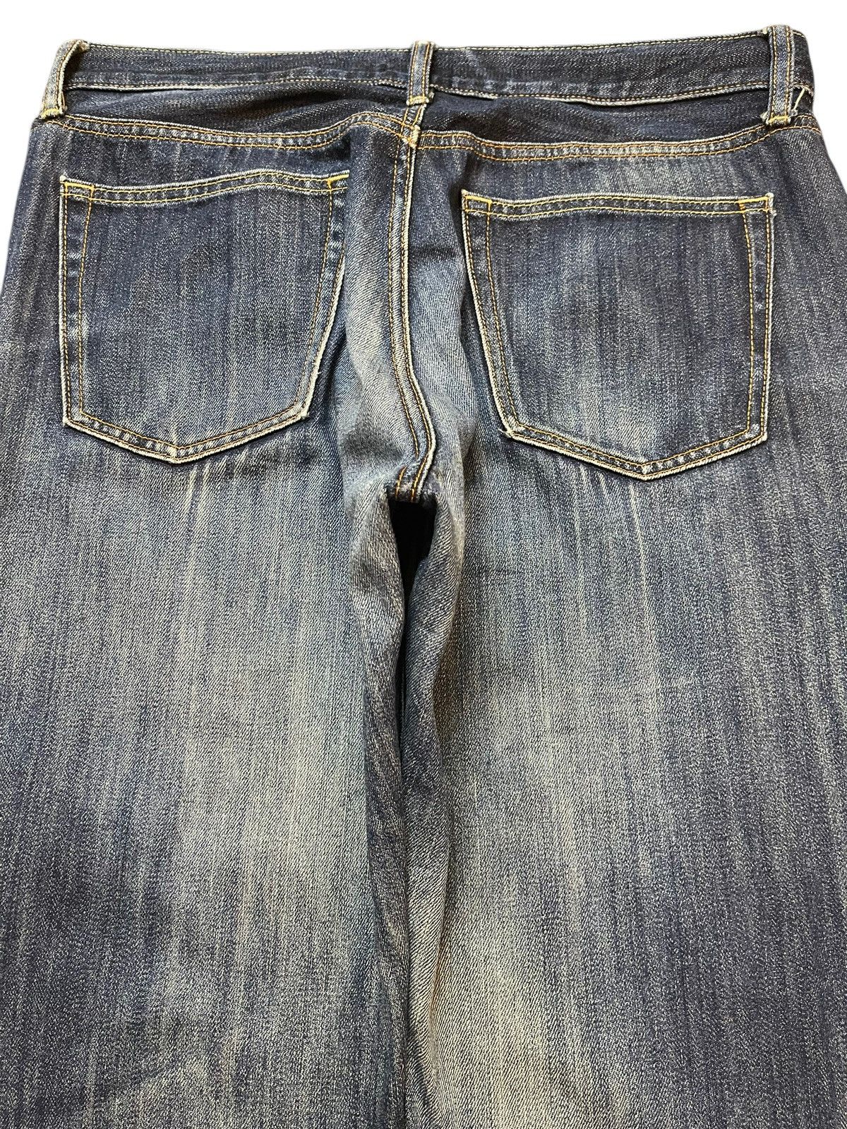 Uniqlo Vintage Japanese Uniqlo Blue Faded Wash Distressed Jeans Size US 36 / EU 52 - 5 Thumbnail