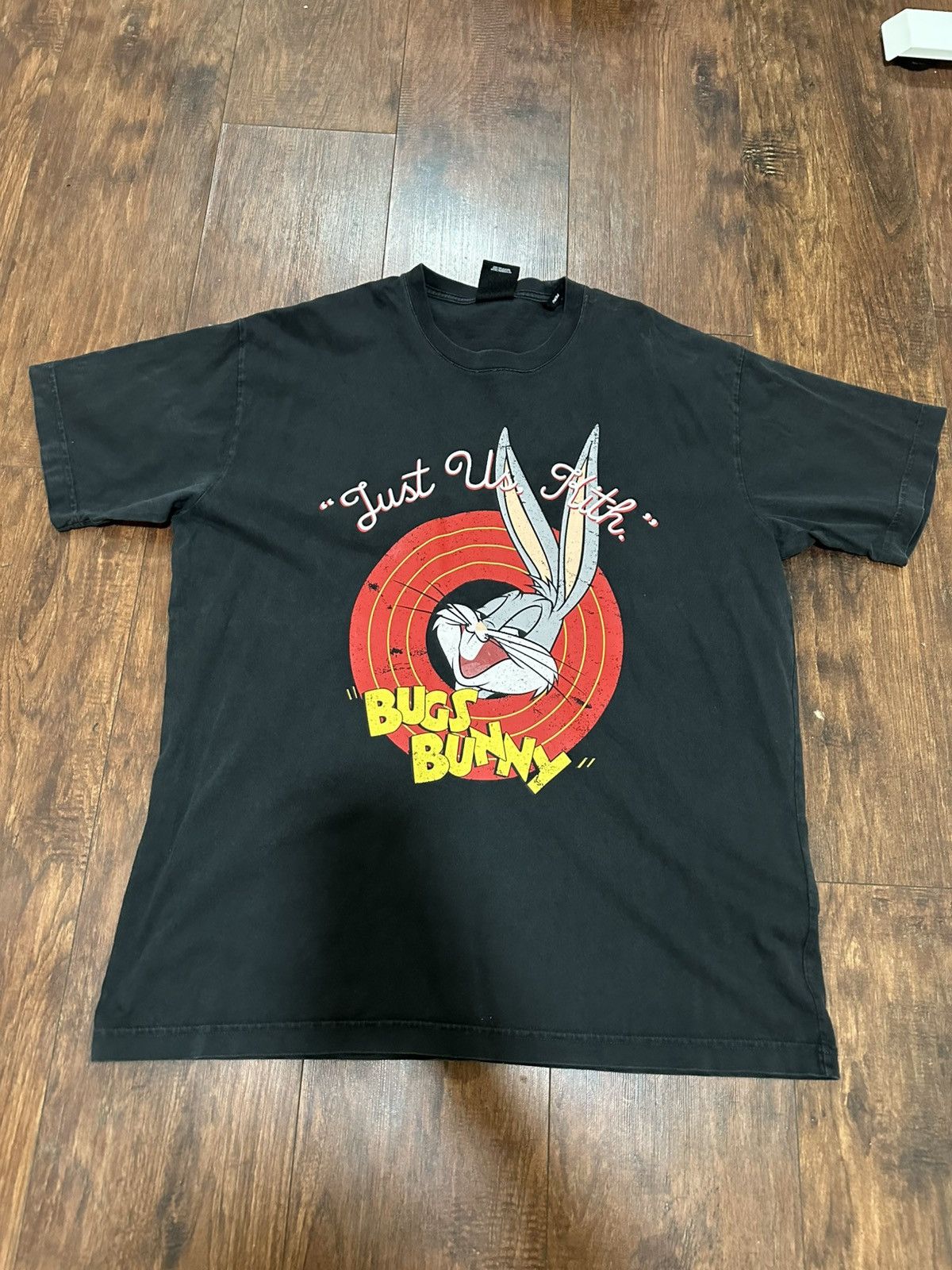 Kith Kith x Bugs Bunny Size US L / EU 52-54 / 3 - 1 Thumbnail