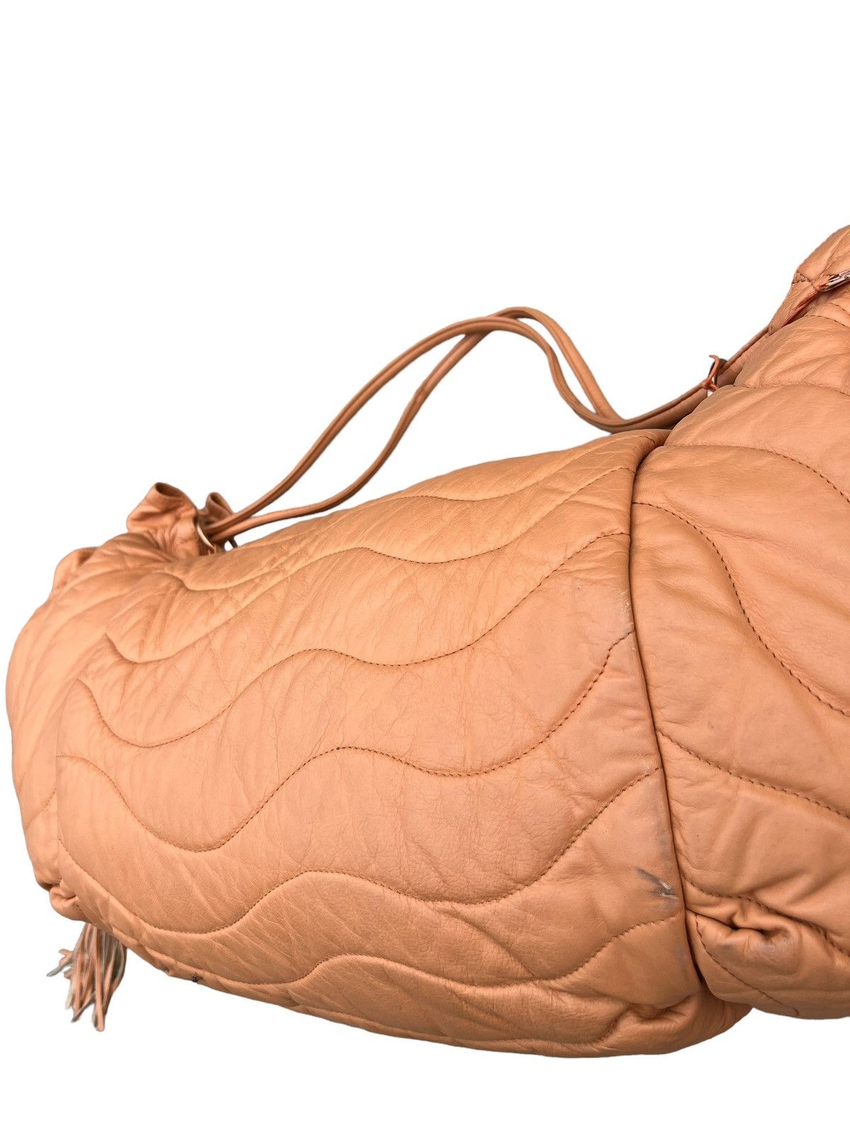 Japanese Brand × Leather Hyde Sacha Knight Quilt Puffer Large Leather Bag Size ONE SIZE - 7 Thumbnail