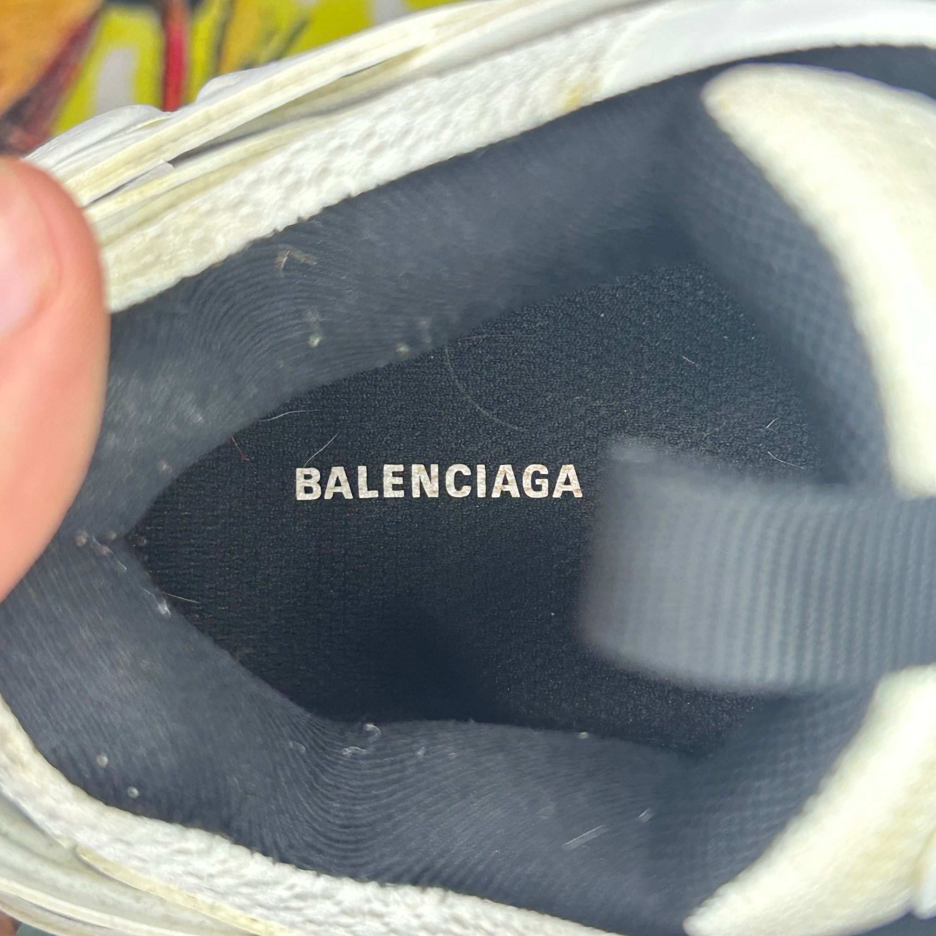 Balenciaga Balenciaga Track Runners White Black Size 38 / 5.5 Size US 5.5 / EU 38 - 7 Thumbnail