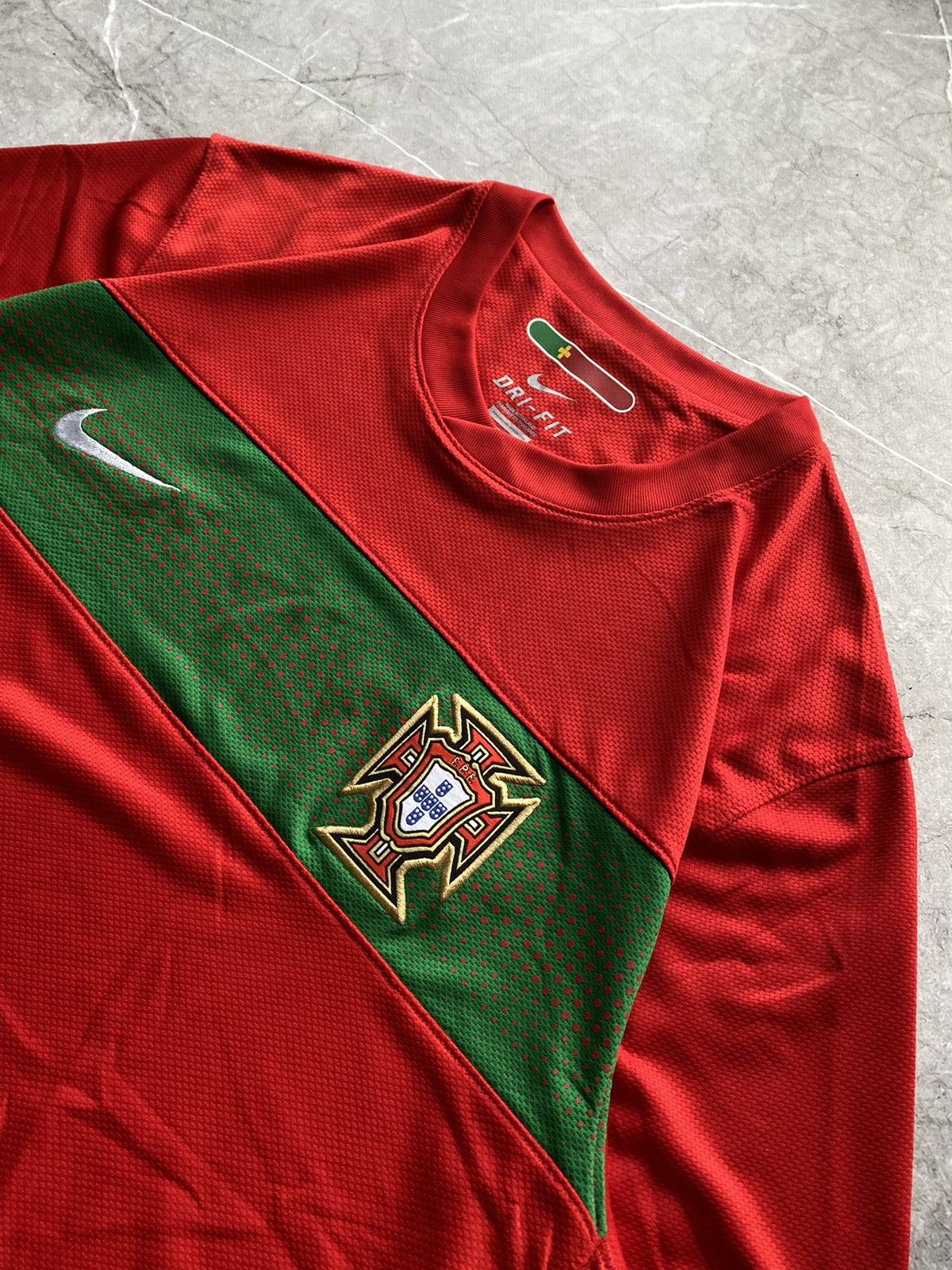 Nike Vintage 2010 Nike Portugal National Team Soccer Jersey Size US XL / EU 56 / 4 - 4 Thumbnail
