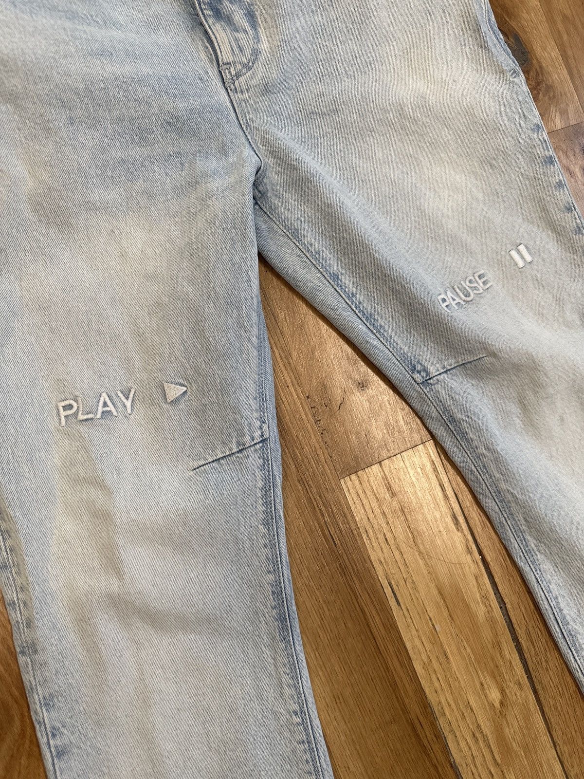 Rta RTA Play Pause Washed Blue Denim Jeans Size 33 Size US 33 - 3 Thumbnail