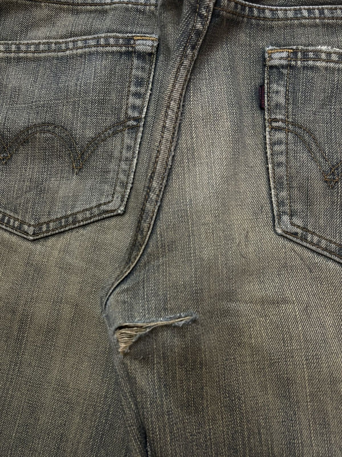 Edwin Vintage Edwin 503z Mud Wash Faded Style Whiskers Loose Jeans Size US 30 / EU 46 - 9 Thumbnail