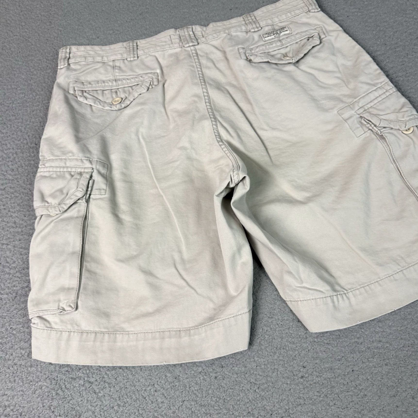 Polo Ralph Lauren VINTAGE Polo Ralph Lauren Cargo Shorts Mens 40 Beige Cargo Pocket Regular 90s Outdoor Preppy Size US L / EU 52-54 / 3 - 5 Thumbnail