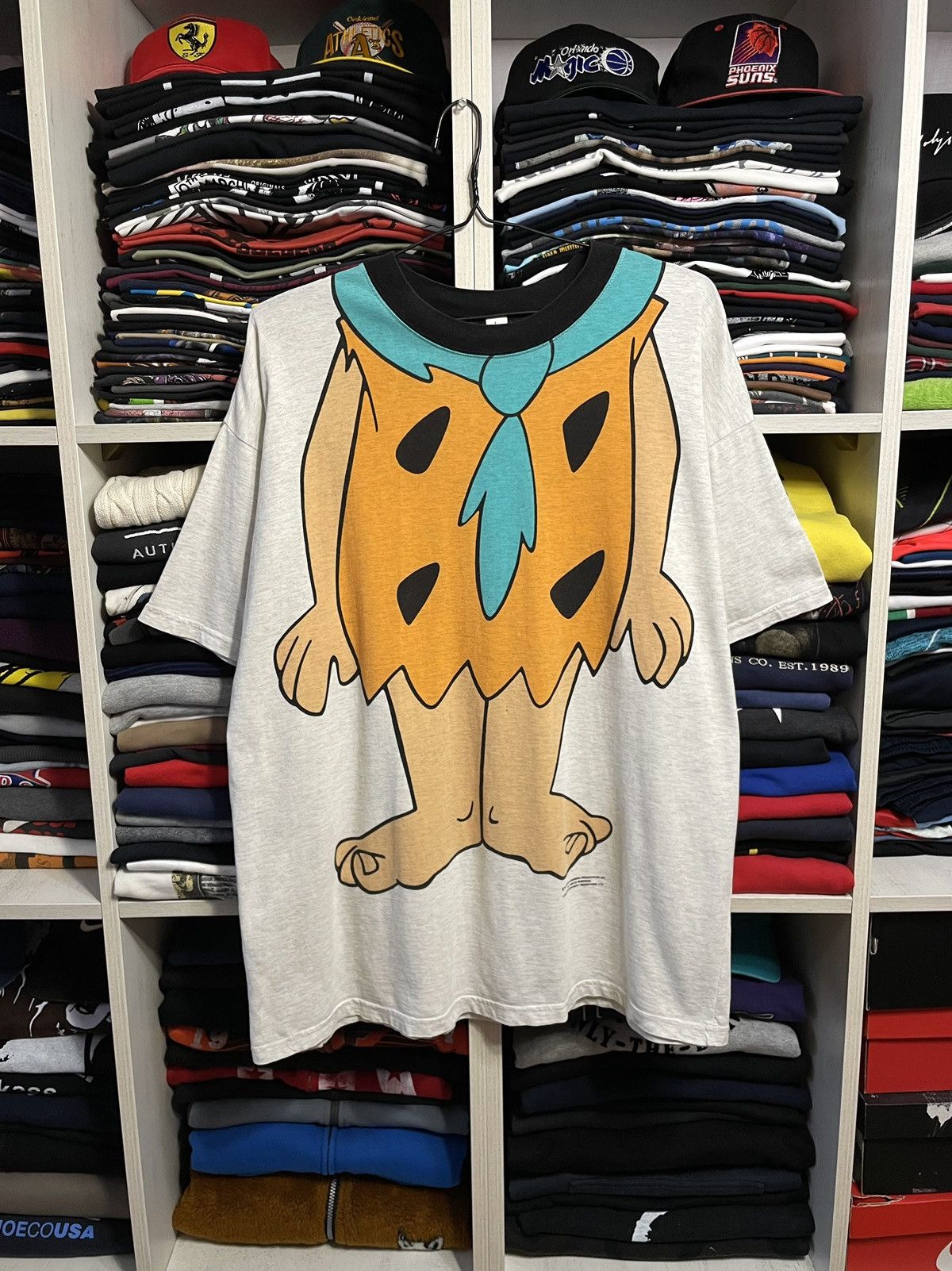 Cartoon Network Vintage 1994 The Flintstones 90s Cartoon Over Print T-Shirt Size US XL / EU 56 / 4 - 1 Thumbnail