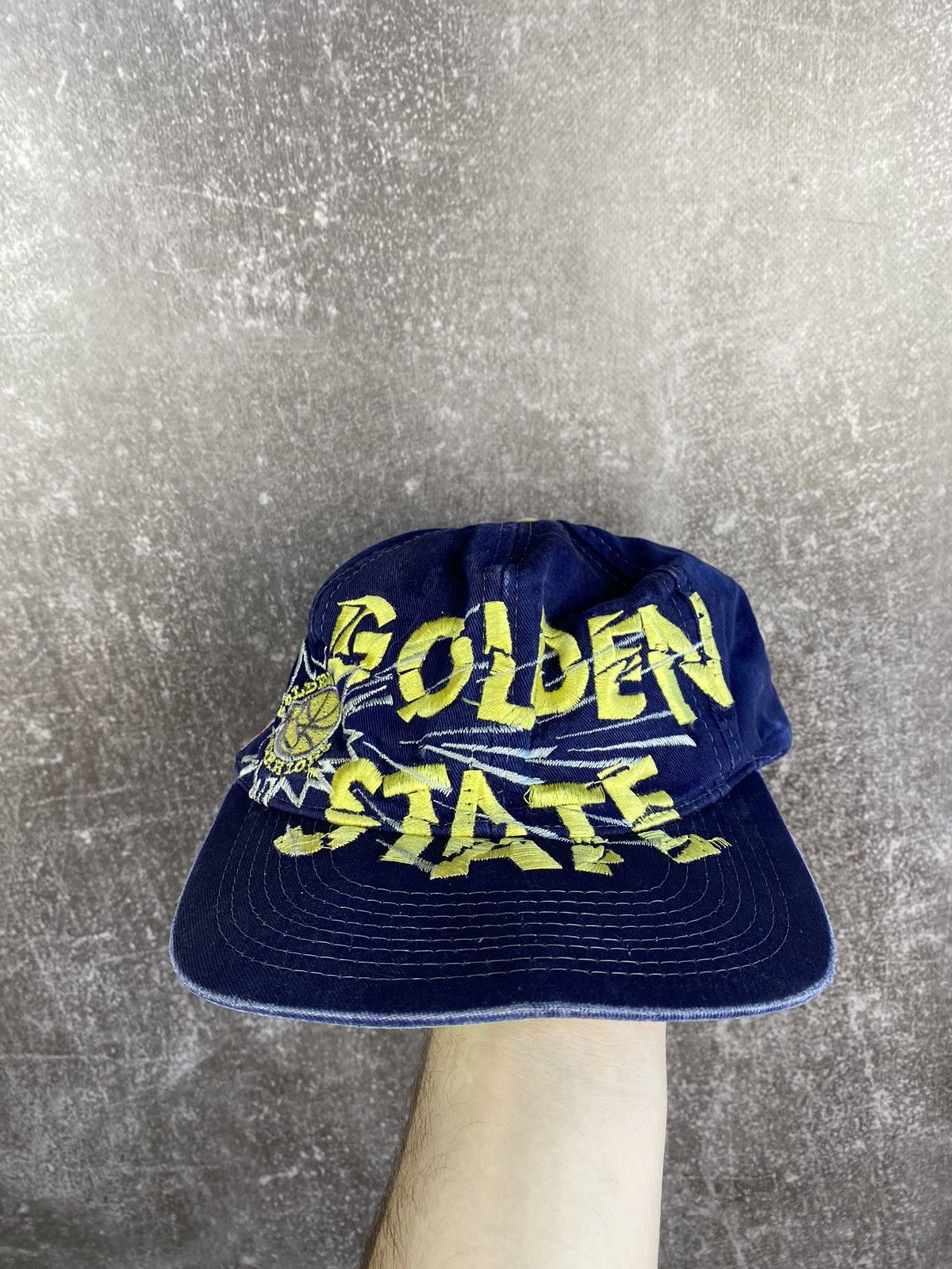 NBA × Vintage NOS 90s vintage NBA Golden State Warriors snapback cap DS Size ONE SIZE - 1 Thumbnail