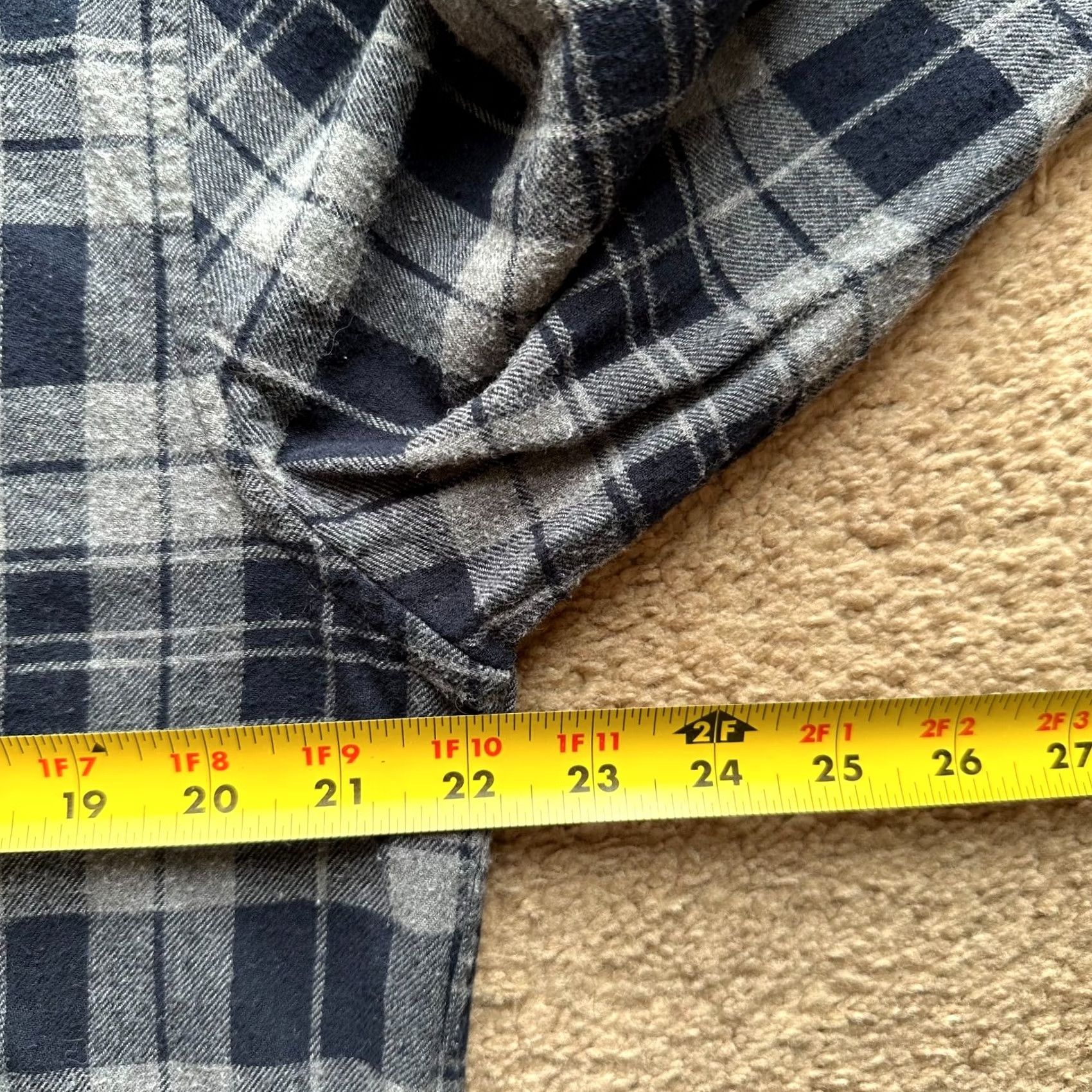 J.Crew J.CREW Shirt Mens Large Classic Flannel Point Collar Long Sleeve Grey Checks Size US L / EU 52-54 / 3 - 7 Thumbnail