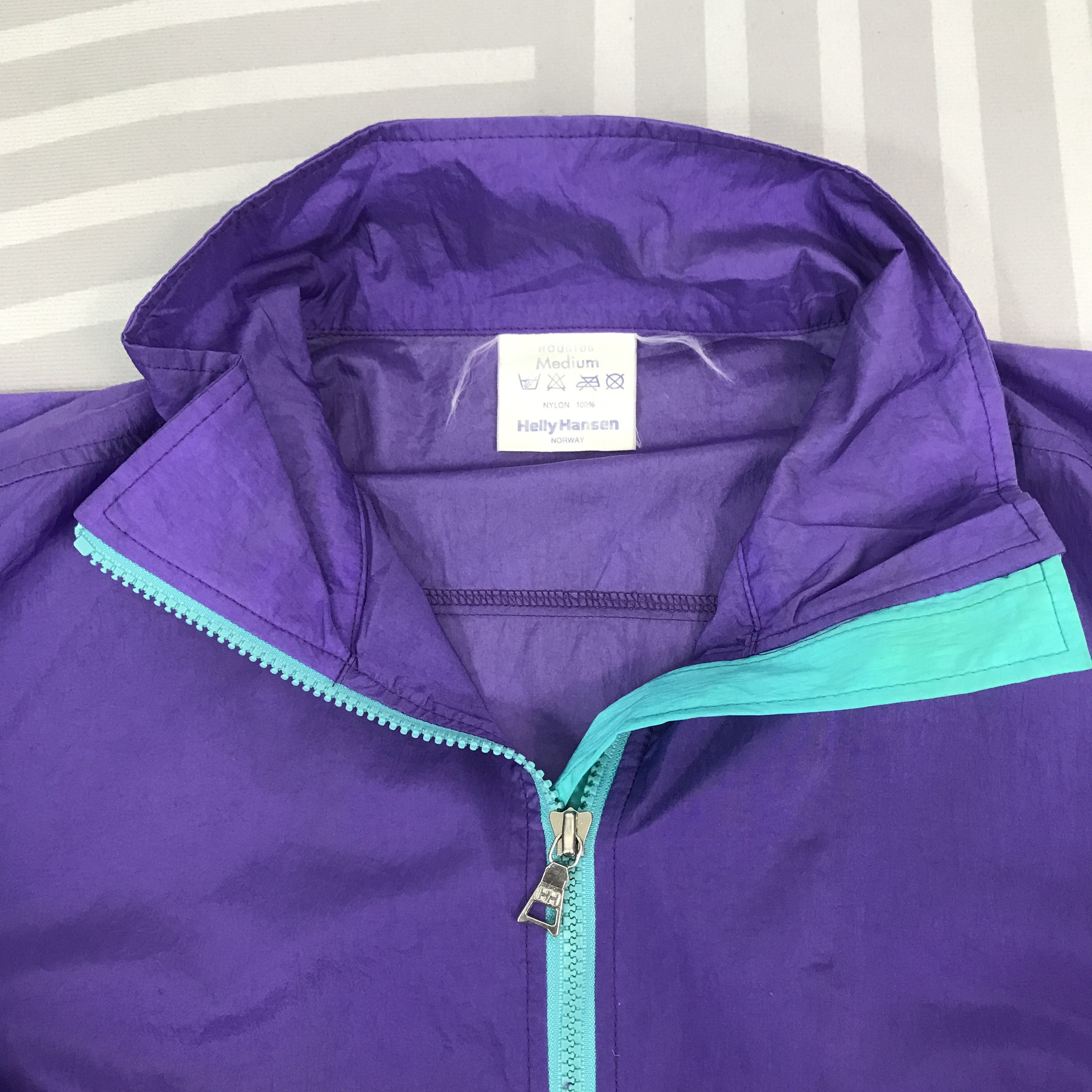 Helly Hansen × Vintage Vintage Helly Hansen windbreaker Jacket Size US M / EU 48-50 / 2 - 8 Thumbnail