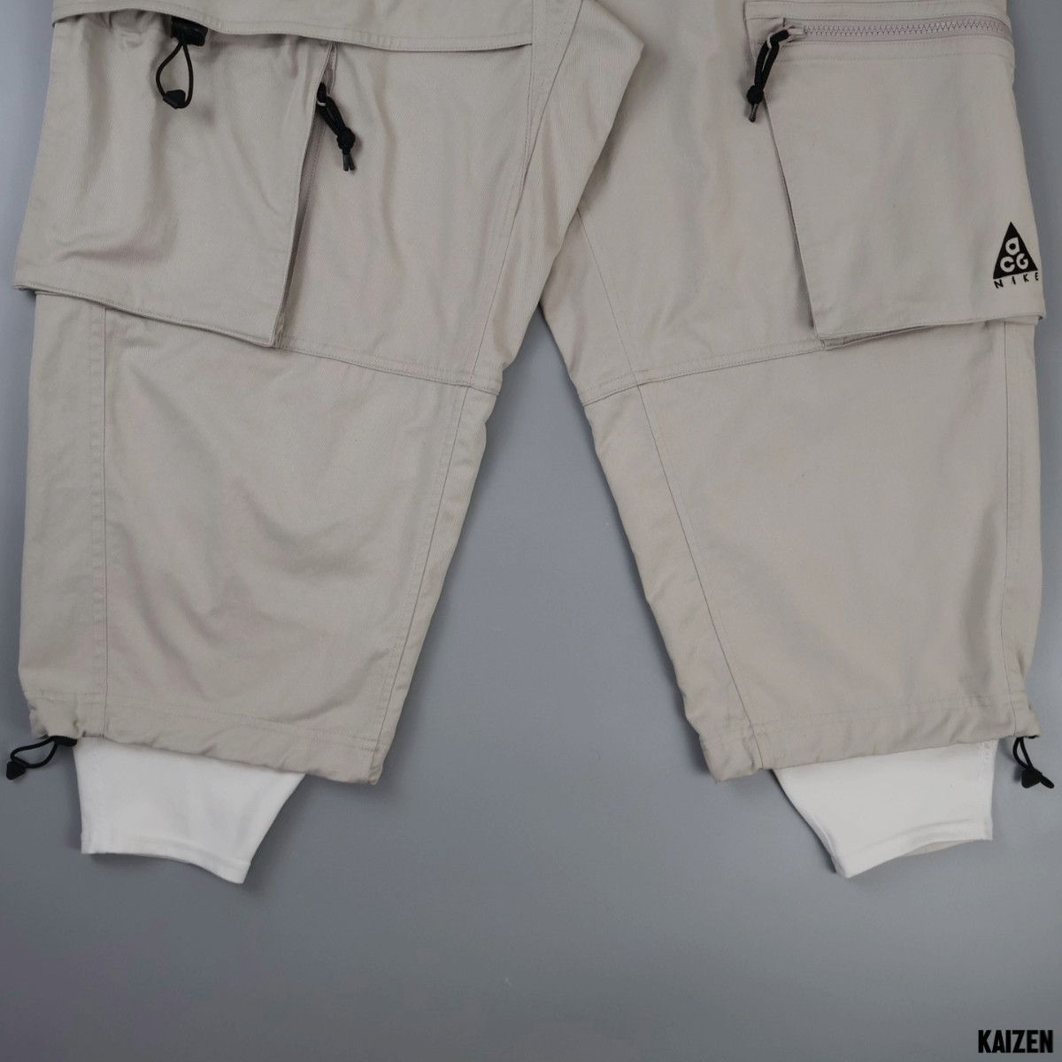 Nike ACG NIKE ACG - CARGO WOVEN PANTS "MOON PARTICLE" Size US 36 / EU 52 - 5 Thumbnail