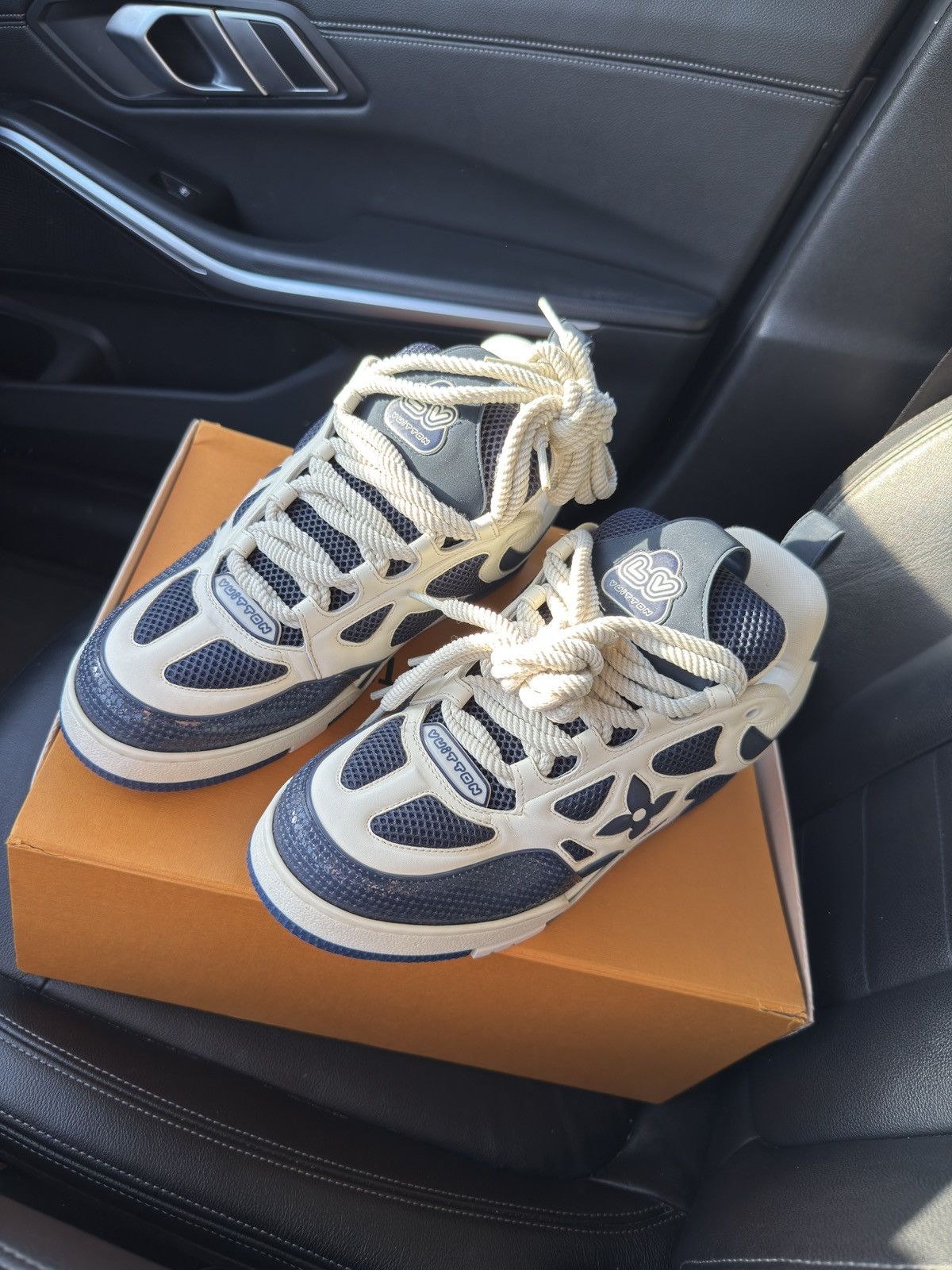 Louis Vuitton Louis Vuitton Skate Blue Size US 8.5 / EU 41-42 - 1 Thumbnail