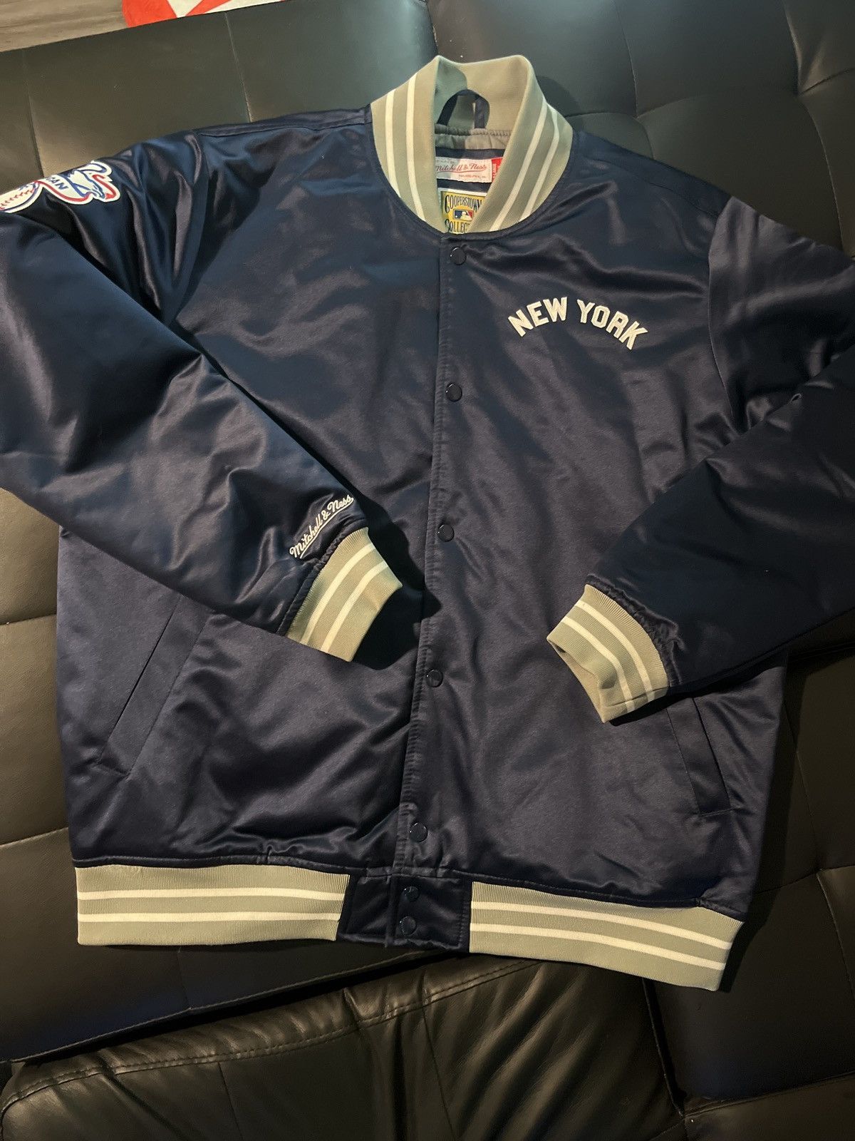 Mitchell & Ness Mitchell & Ness Yankees Cooperstown Collection Satin Jacket Size US XL / EU 56 / 4 - 1 Thumbnail