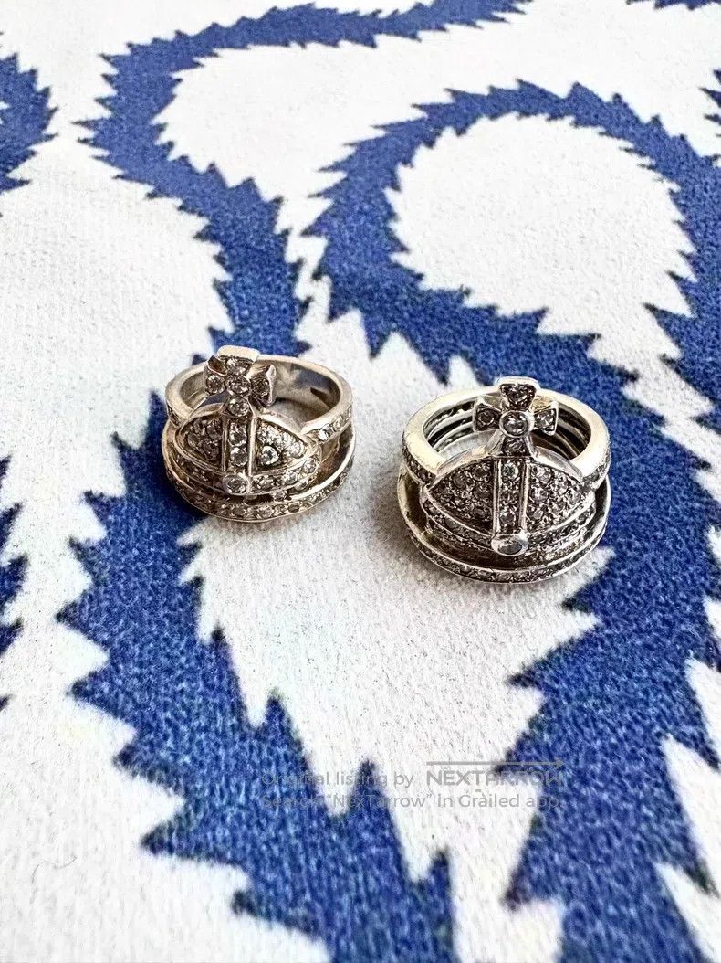Vivienne Westwood Vivienne Westwood size XS Vintage Diamond-Encrusted Saturn Size ONE SIZE - 1 Thumbnail