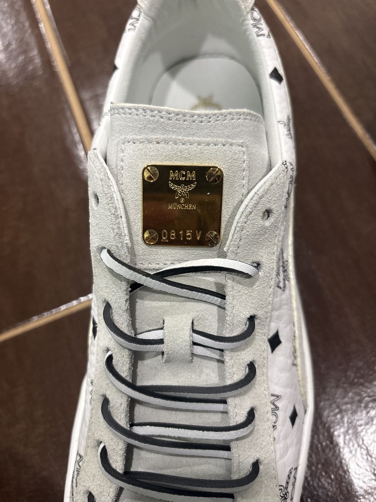 MCM × Puma LIGHTLY WORN MCM x Puma Suede Classic White Size 10.5 Size US 10.5 / EU 43-44 - 9 Thumbnail