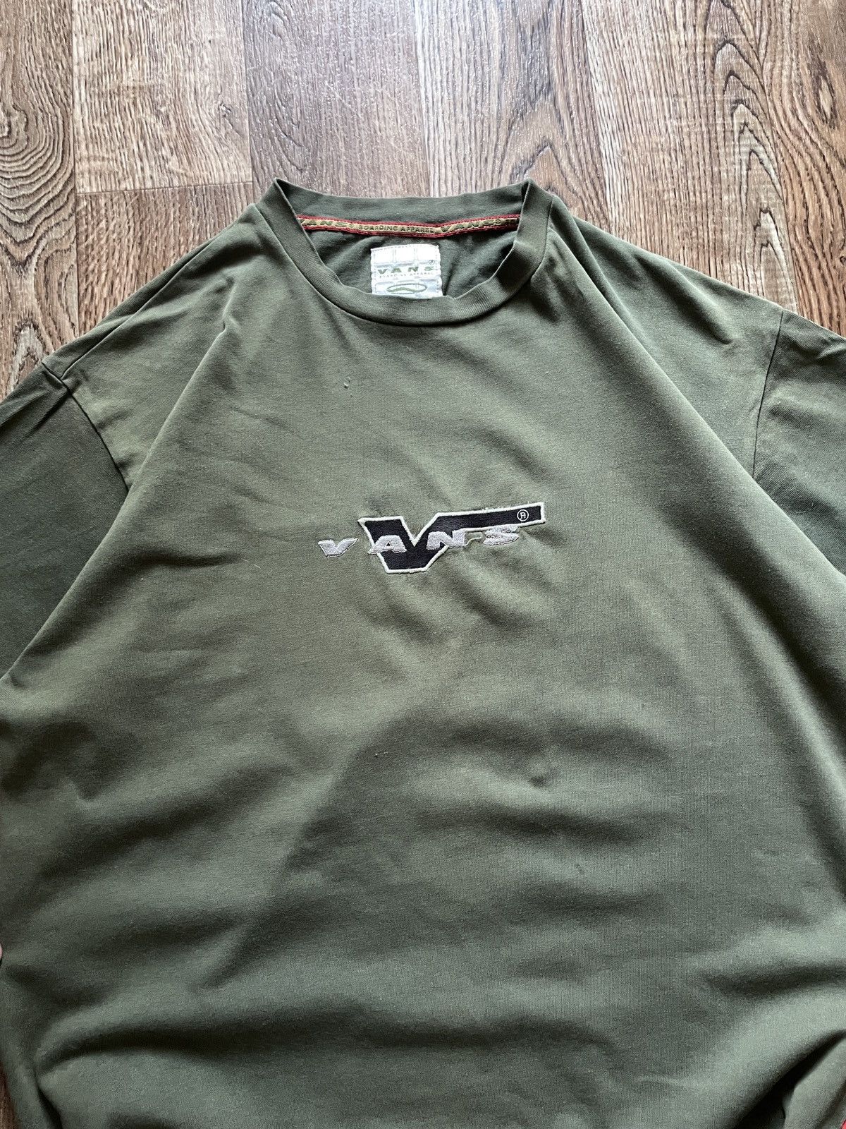 Vans RARE Vintage 90s y2k Vans t-shirt Oversized Heavyweight Size US L / EU 52-54 / 3 - 4 Thumbnail