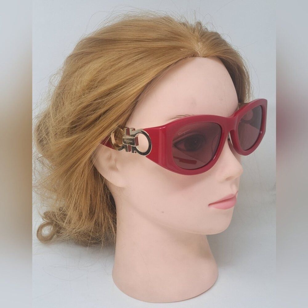 Salvatore Ferragamo NWOT Salvatore Ferragamo Women's Sunglasses Red Gold Logo S Size ONE SIZE - 5 Thumbnail