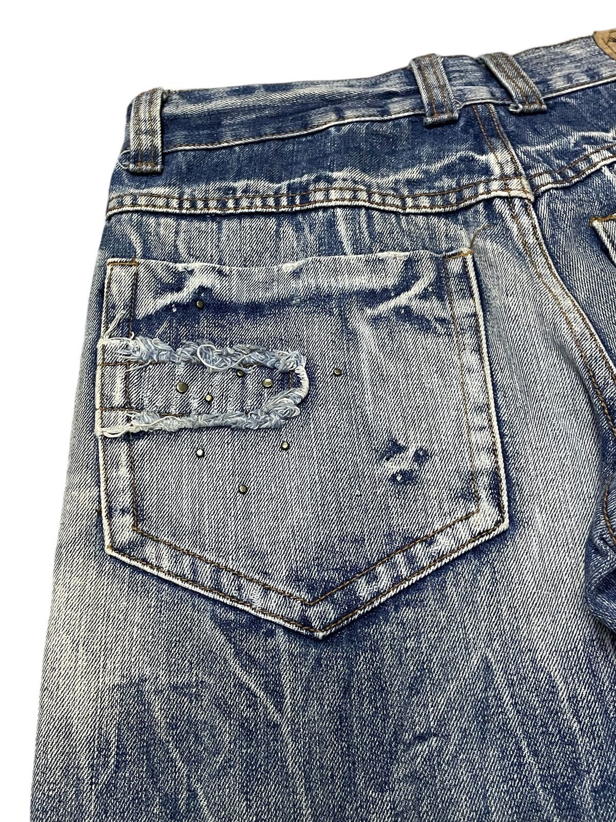 In The Attic × Japanese Brand × semanticdesign Euro Eagle Jeans Studded Claw Mark Distressed Loose Jeans Size US 30 / EU 46 - 19 Thumbnail