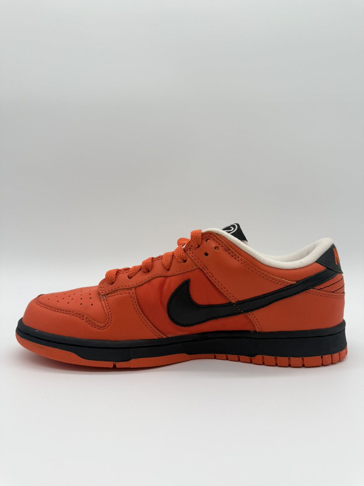Nike Nike SB Dunk Low Holland Size US 9 / EU 42 - 2 Thumbnail