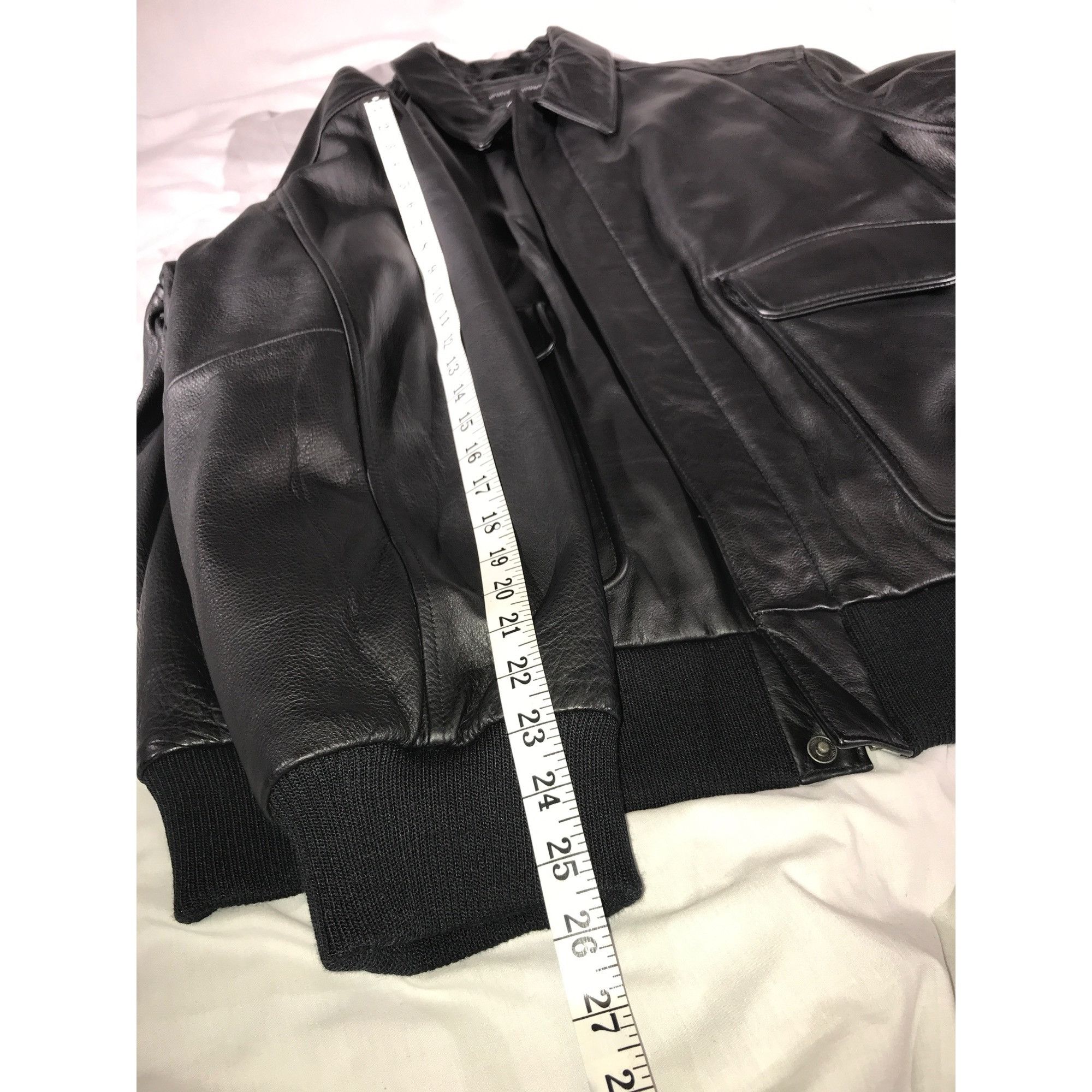 Croft & Barrow Croft & Barrow Men's Black Leather Bomber Aviator Jacket Size US XXL / EU 58 / 5 - 7 Thumbnail