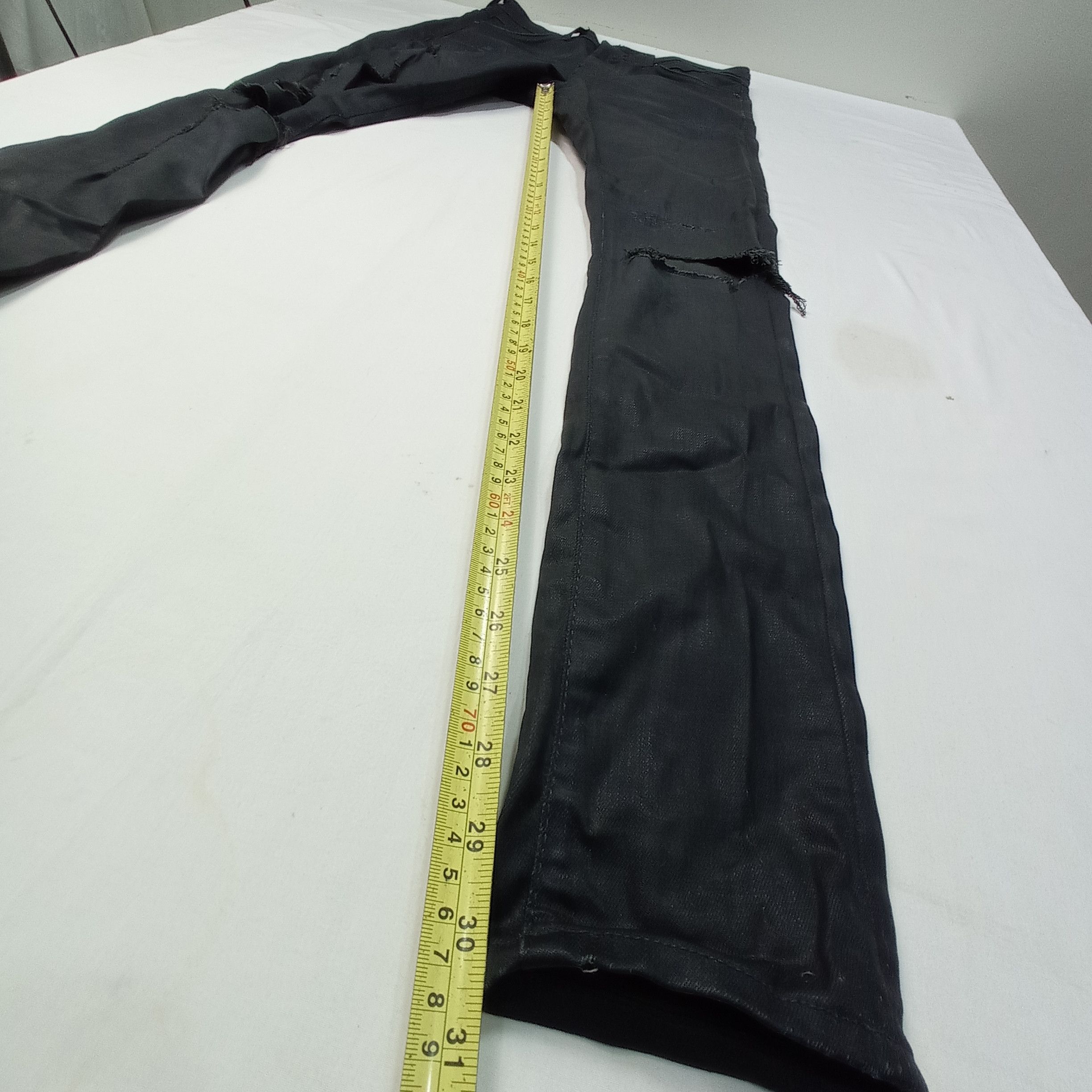 H&M 🔥H&M X & Jeans Skinny Super Black Distressed Pants Size 28" / US 6 / IT 42 - 17 Thumbnail