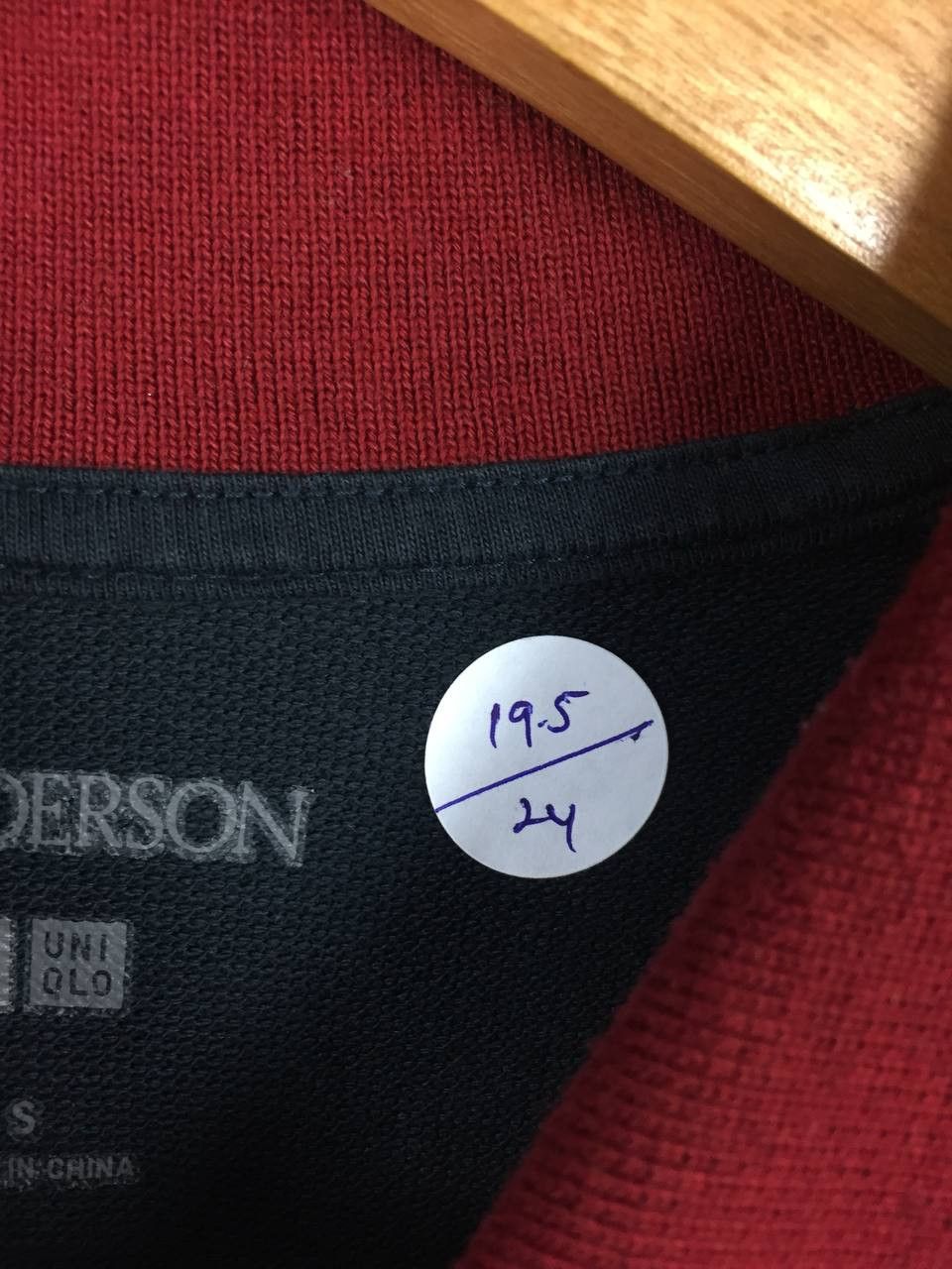 JW Anderson × Uniqlo J.W.Anderson x Uniqlo Contrast Collar Casual Polo Tee Size US S / EU 44-46 / 1 - 10 Thumbnail