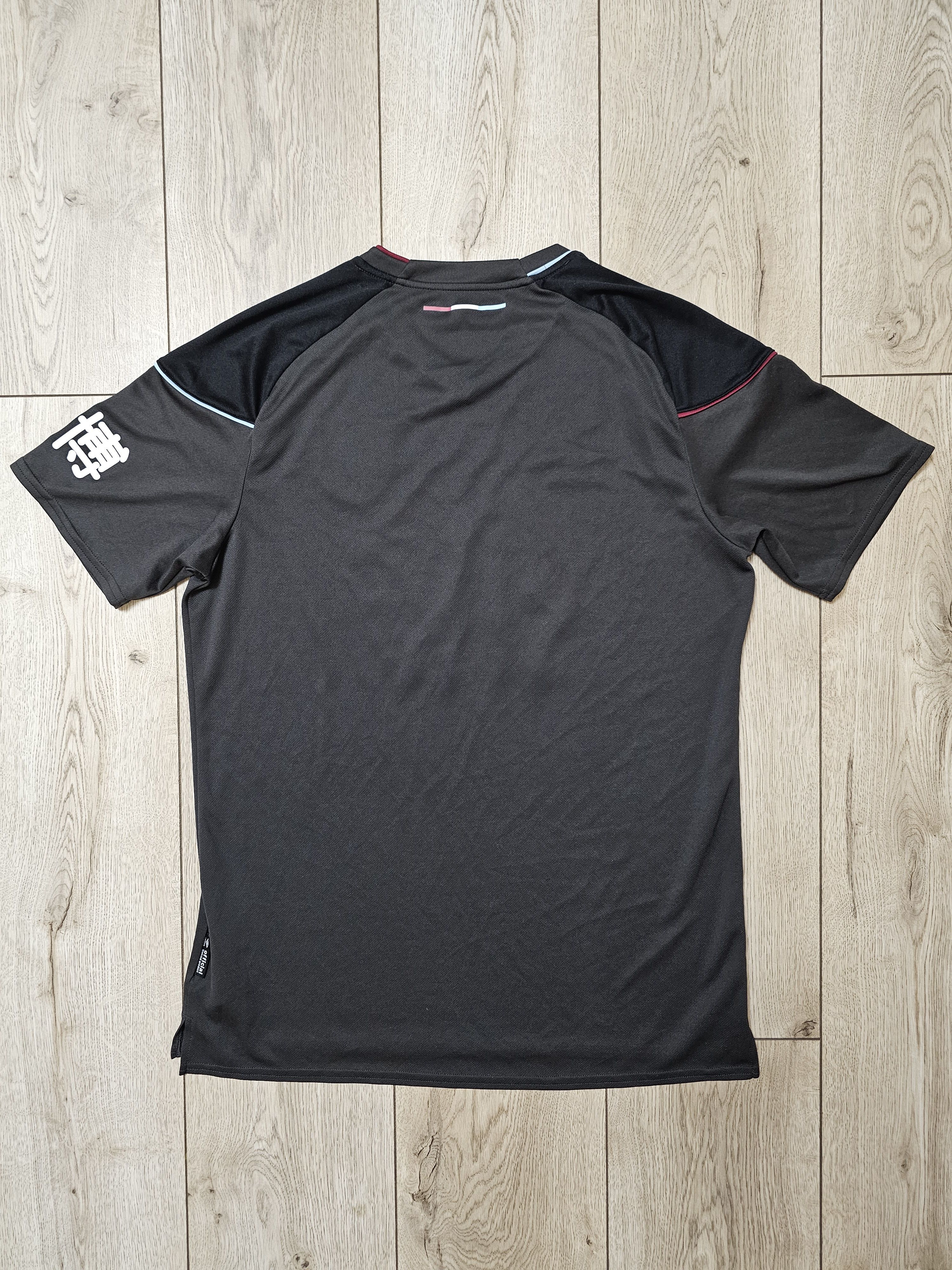 Umbro BURNLEY 2020 2021 AWAY FOOTBALL SHIRT SOCCER JERSEY Size US L / EU 52-54 / 3 - 2 Thumbnail