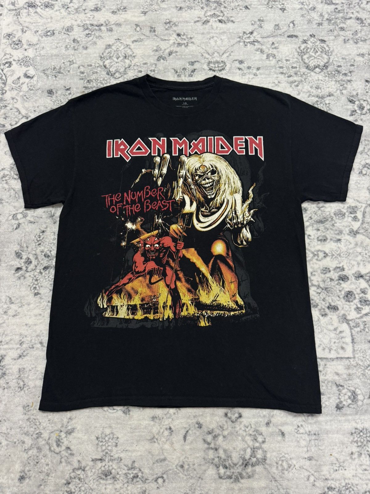 Band Tees 2022 IRON MAIDEN THE NUMBER OF THE BEAST CONCERST TOUR RETRO Size US L / EU 52-54 / 3 - 1 Thumbnail