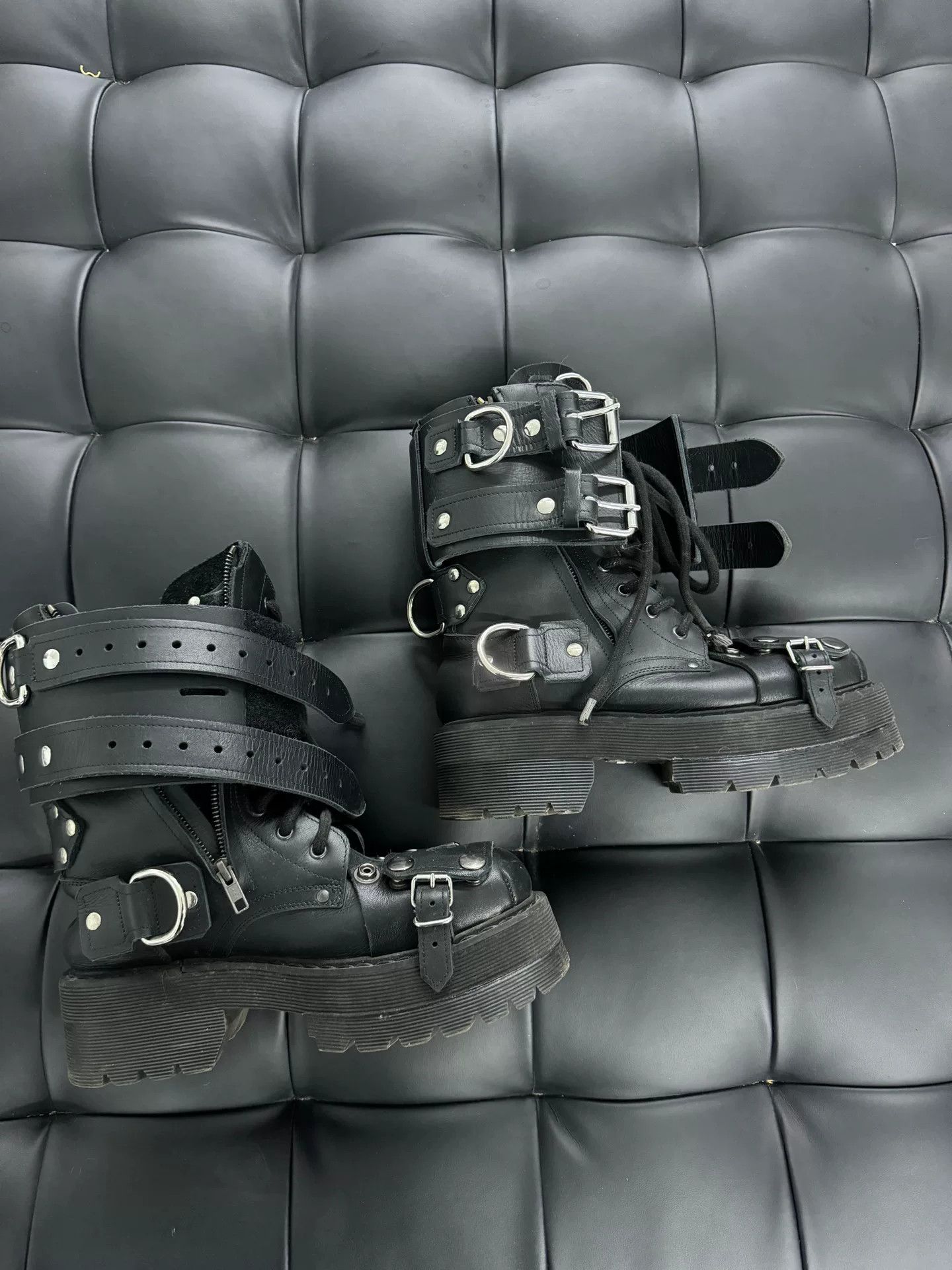 Vetements Vetements Bondage Buckled Boots Size 39 Size US 6 / EU 39 - 1 Thumbnail