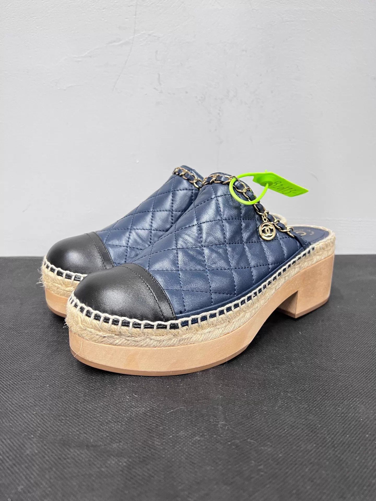 Chanel Chanel Leather Quilted Chain Straw Mule 38 New Size US 7.5 / IT 37.5 - 1 Thumbnail