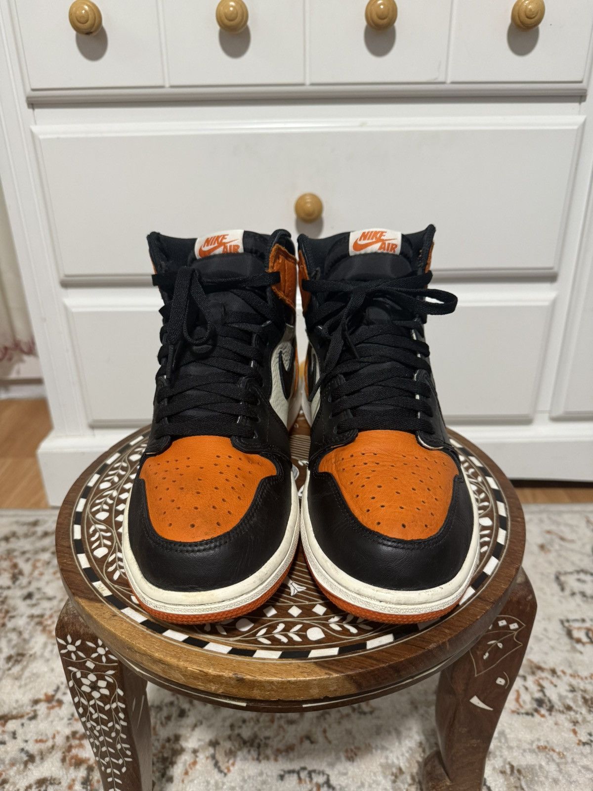 Jordan Brand × Nike Size 10.5 Nike Air Jordan 1 "Shattered Backboards" Size US 10.5 / EU 43-44 - 3 Thumbnail