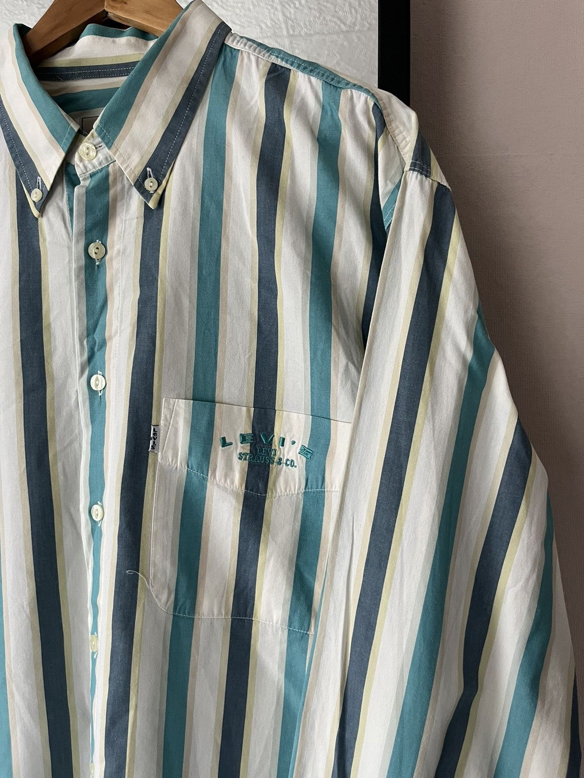 Levi's Vintage Levi's Striped Oxford Button Shirt Longsleeve Green Size US XL / EU 56 / 4 - 2 Thumbnail