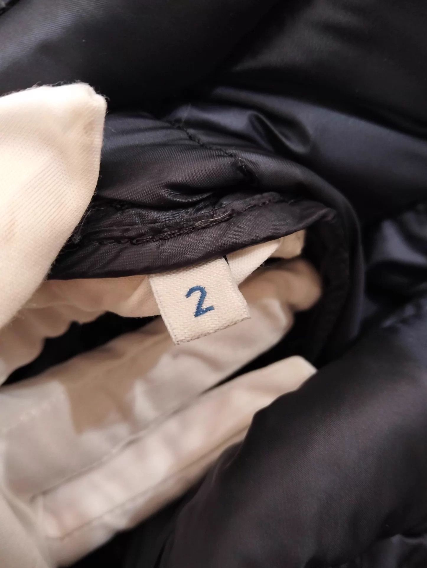 Moncler Moncler Stand Collar Short Down Jacket Size 2 Size XS / US 0-2 / IT 36-38 - 7 Thumbnail