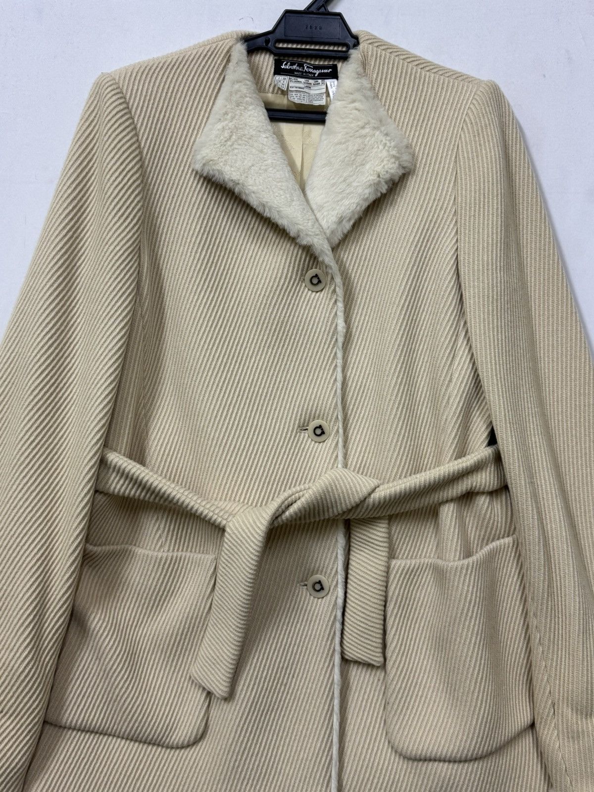 Salvatore Ferragamo SALVATORE FERRAGAMO LUXURY Size XS / US 0-2 / IT 36-38 - 2 Thumbnail