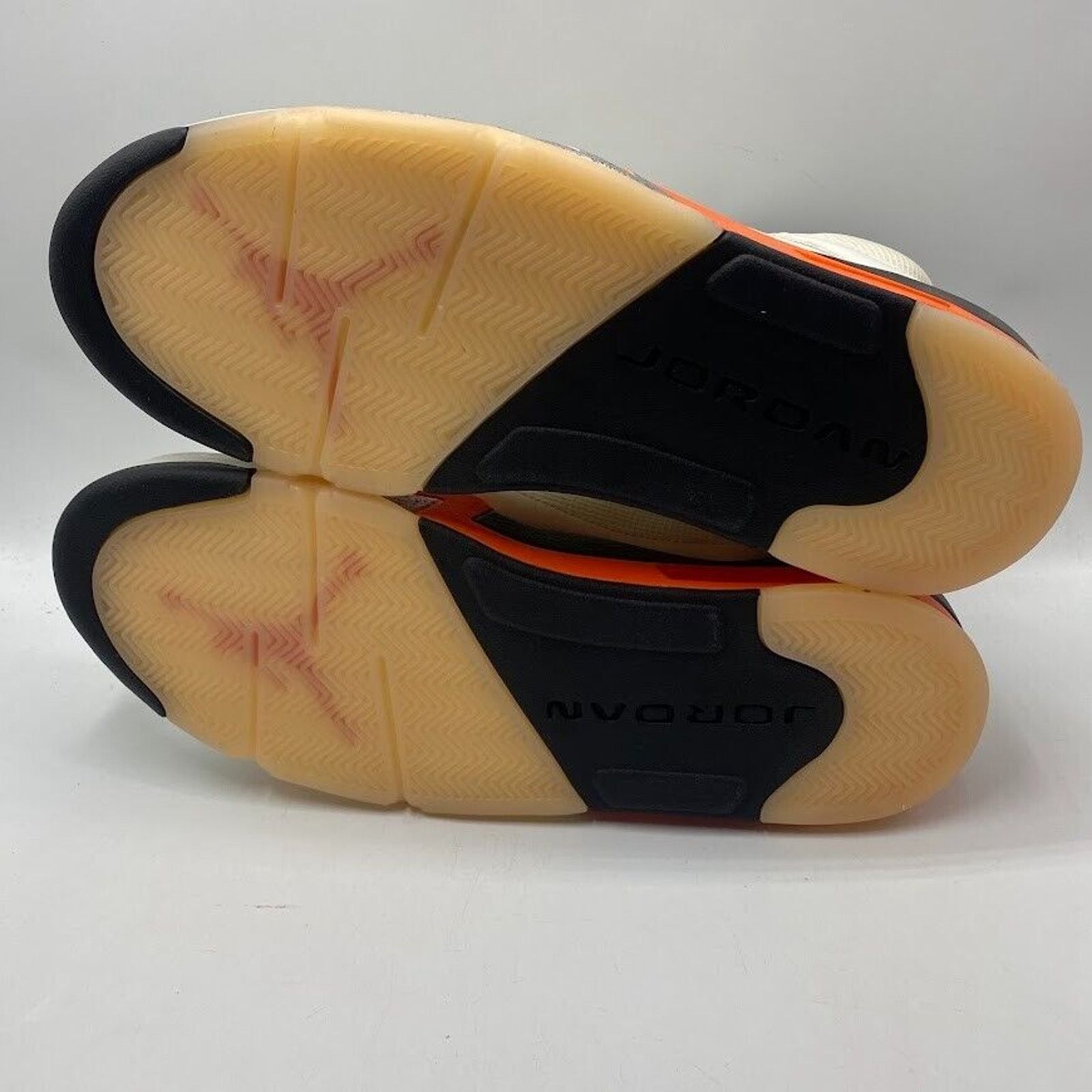 Nike NEW Nike Air Jordan 5 Retro Shattered Backboard DC1060-100 Size US 15 / EU 48 - 7 Thumbnail