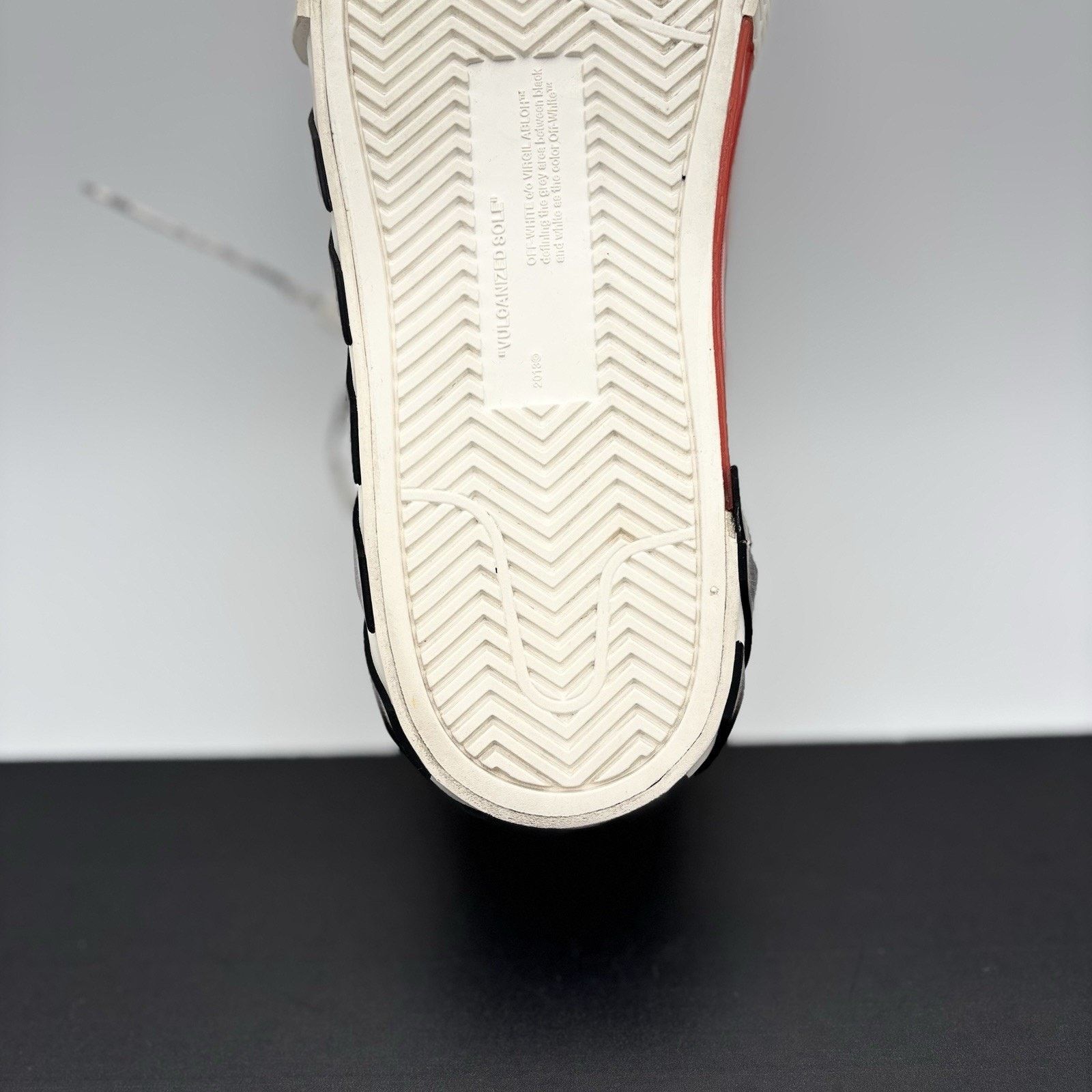 Off-White Off-White Vulc Sneaker ' White ' | GOOD CONDITION! Size US 7 / EU 40 - 10 Thumbnail