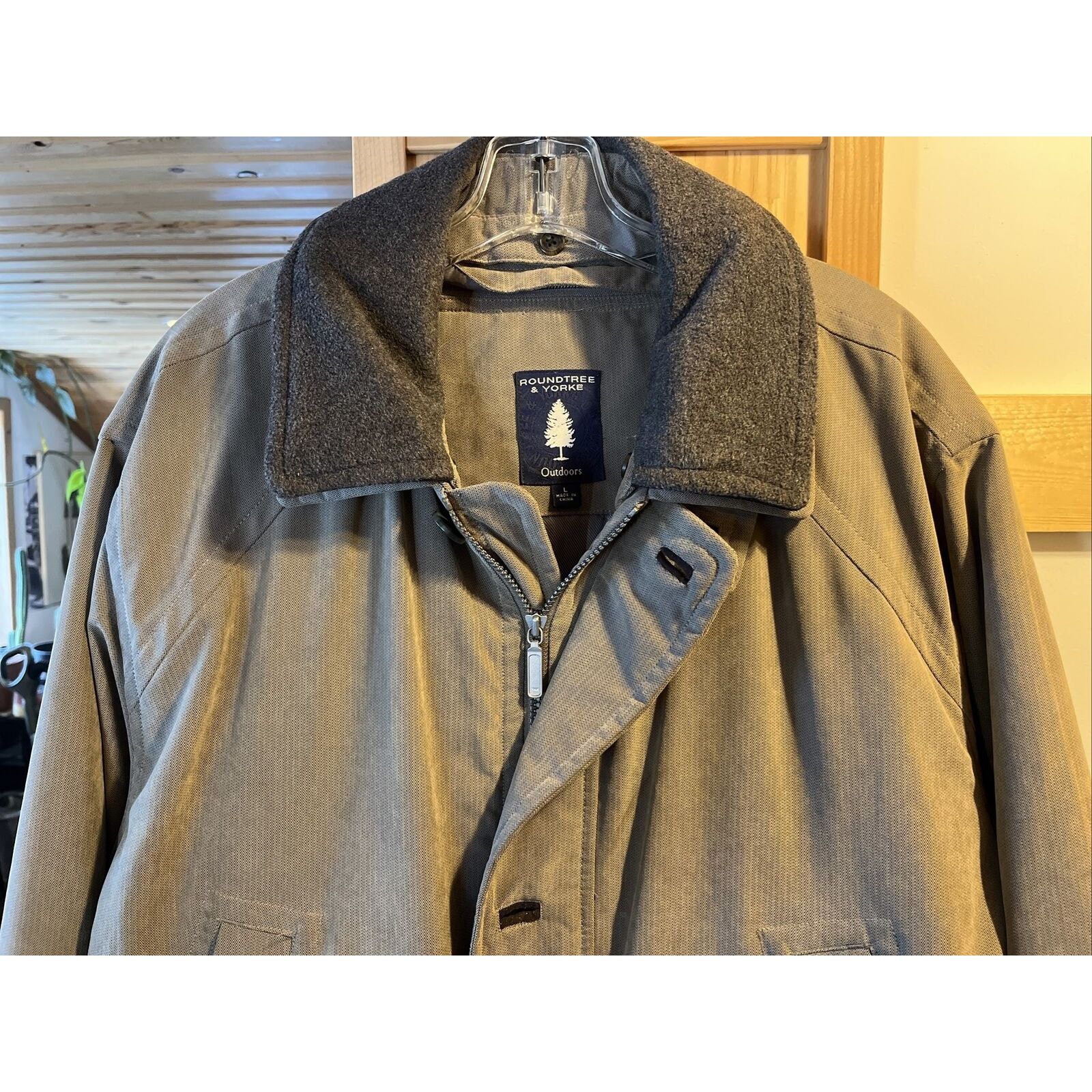 Roundtree & Yorke Roundtree & Yorke Outdoors Mens L Gray Lined Polyester Coat Size US L / EU 52-54 / 3 - 3 Thumbnail