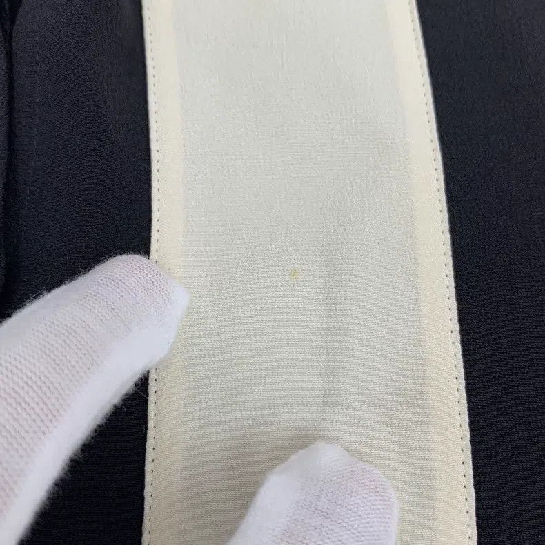 Givenchy Givenchy Black and White Colorblock Silk Revere Collar Lon Size XS / US 0-2 / IT 36-38 - 7 Thumbnail