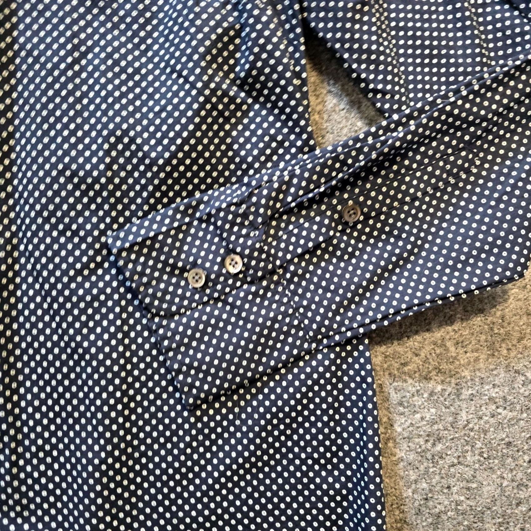 J.Crew J.CREW Top Womens Size 12 Button-Up Long Sleeve Blue White Dotted Casual Shirt Dressy Career Capsule Regular Womens Size XL / US 12-14 / IT 48-50 - 5 Thumbnail