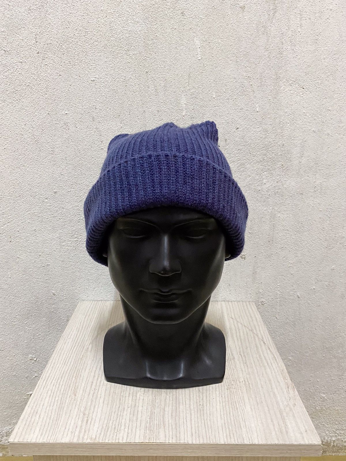 Disney × Mickey Mouse Disney Mickey Mouse Beanie Hat Size ONE SIZE - 2 Thumbnail