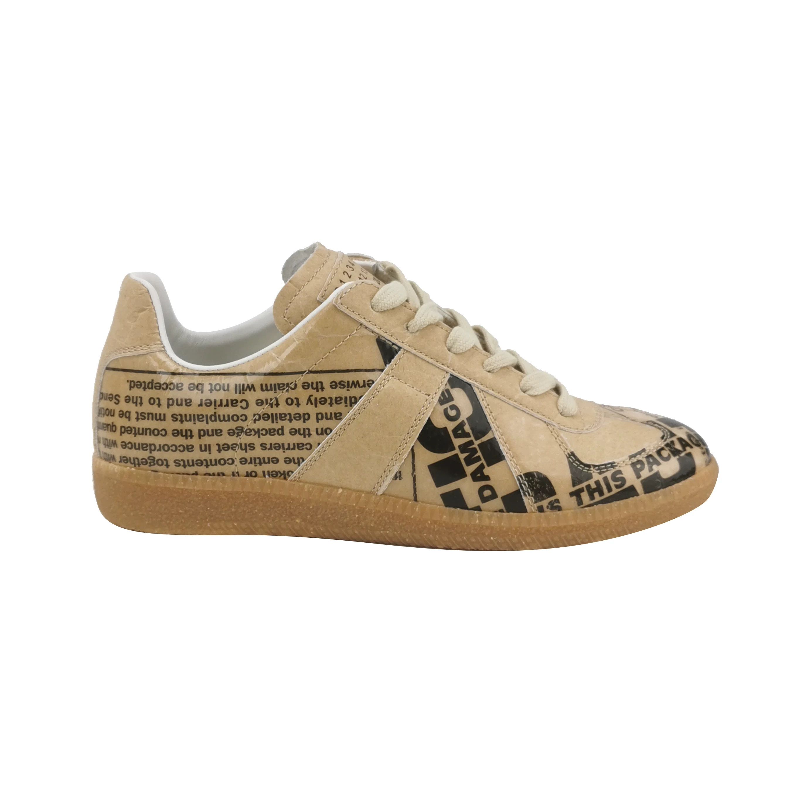 Maison Margiela MaisonMargiela Color-Block Letter Logo Round-Toe Lace-Up Casual Shoes Size US 4 / IT 34 - 1 Thumbnail