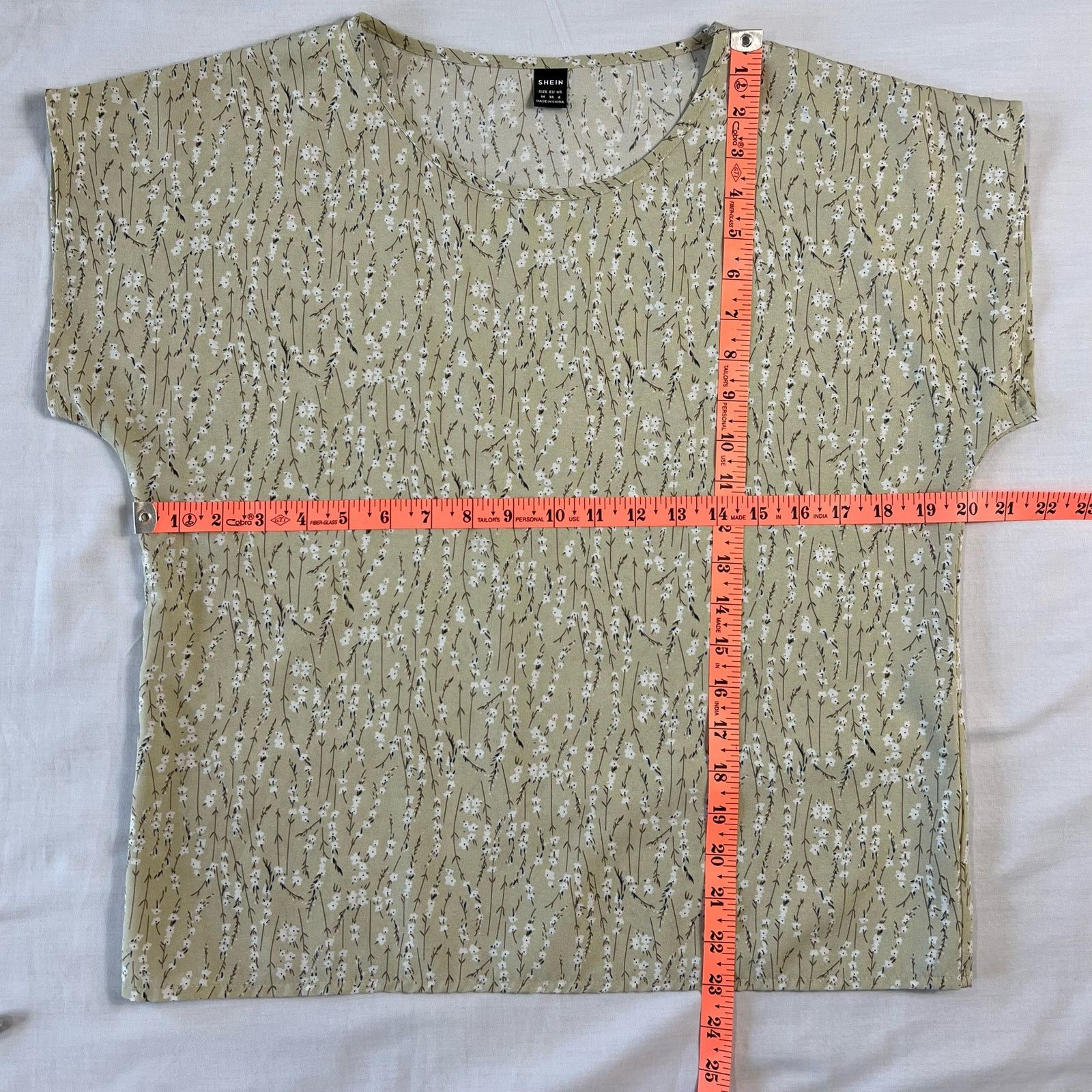 Shein Women's Medium Tan Floral Modest Blouse by Shein Neutral Size M / US 6-8 / IT 42-44 - 4 Thumbnail