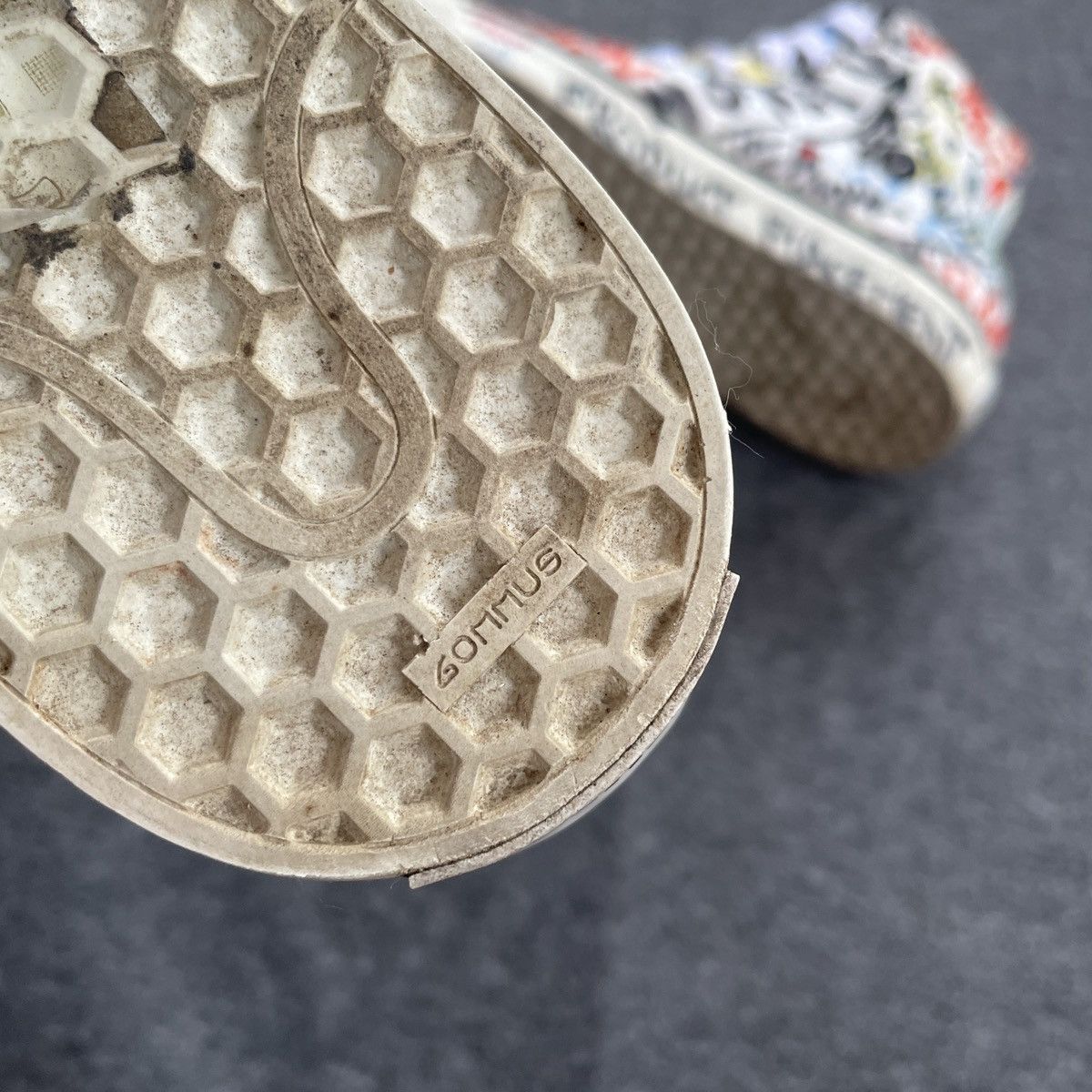 Vetements vetements multicolour canvas graffiti high top sneakers Size US 7 / IT 37 - 6 Thumbnail