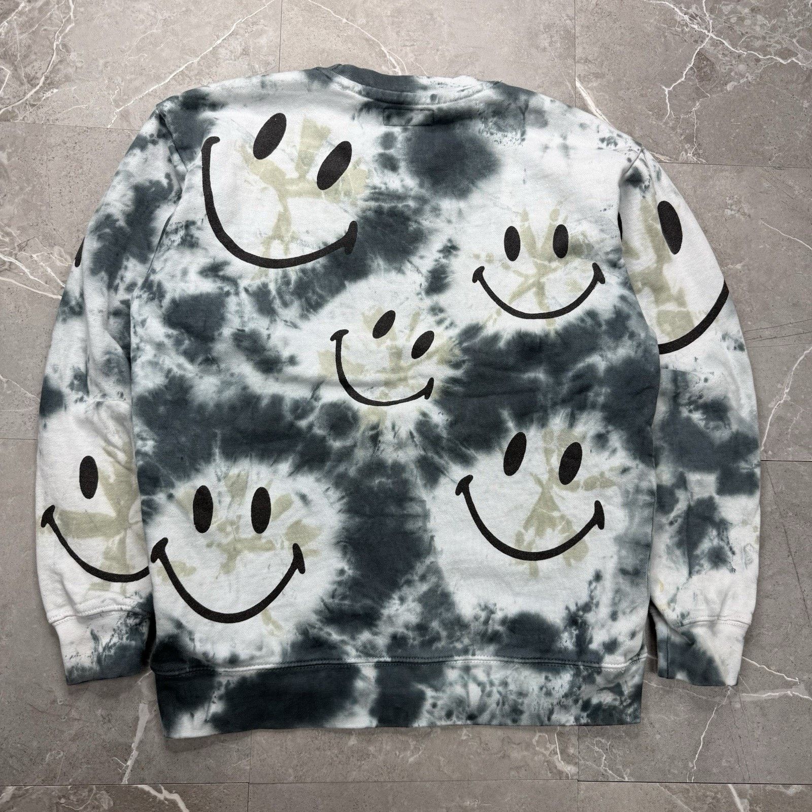 Market Market Smiley Sweatshirt Mens M Medium Shibori Dye Crewneck Size US M / EU 48-50 / 2 - 3 Thumbnail