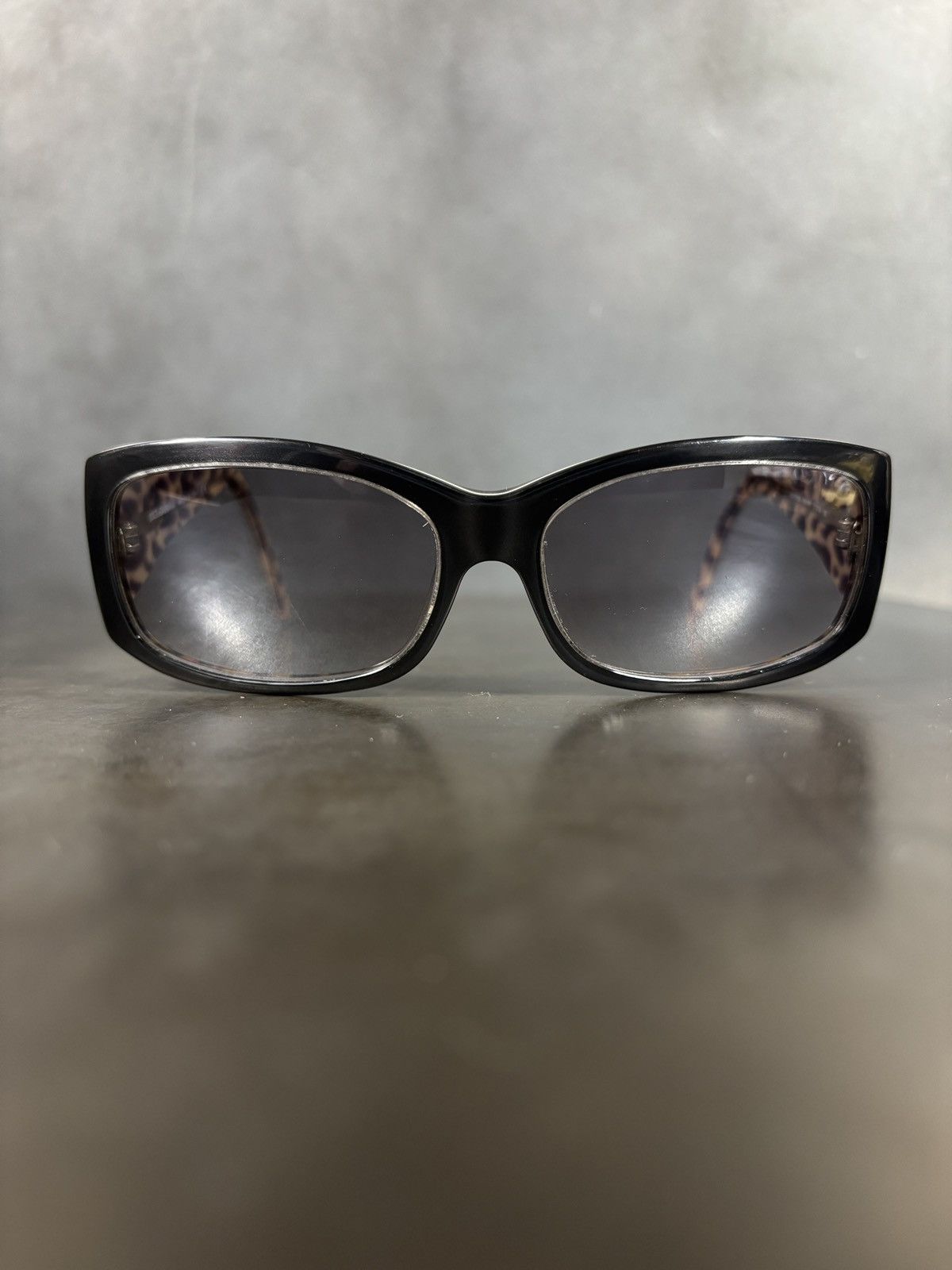 Dolce & Gabbana 2000s Vintage Dolce & Gabbana Sunglasses Cheetah Animal Y2K Size ONE SIZE - 7 Thumbnail