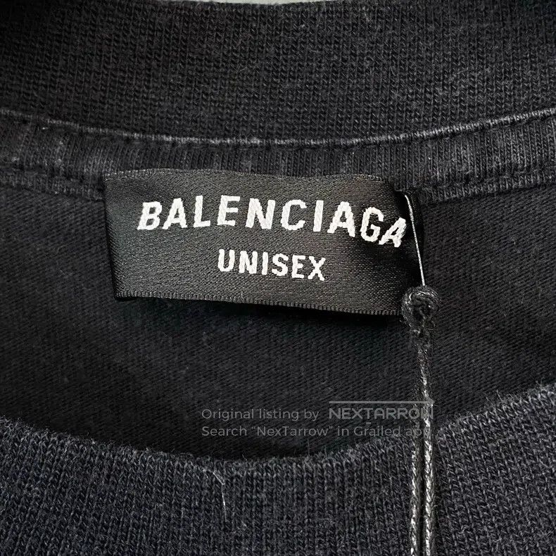 Balenciaga Balenciaga Short-sleeved T-shirt cursive letter logo destr Size US S / EU 44-46 / 1 - 6 Thumbnail