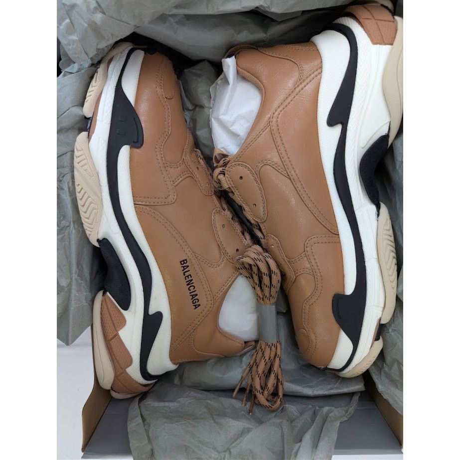 Balenciaga o1rshd1 Triple S Logo Type Sneakers in Nude Beige/Sand Size US 13 / EU 46 - 18 Thumbnail