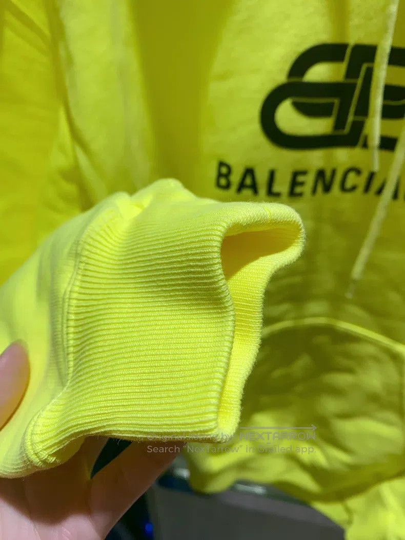 Balenciaga Balenciaga Hooded Sweatshirt, Neon Color S Size Size US S / EU 44-46 / 1 - 3 Thumbnail