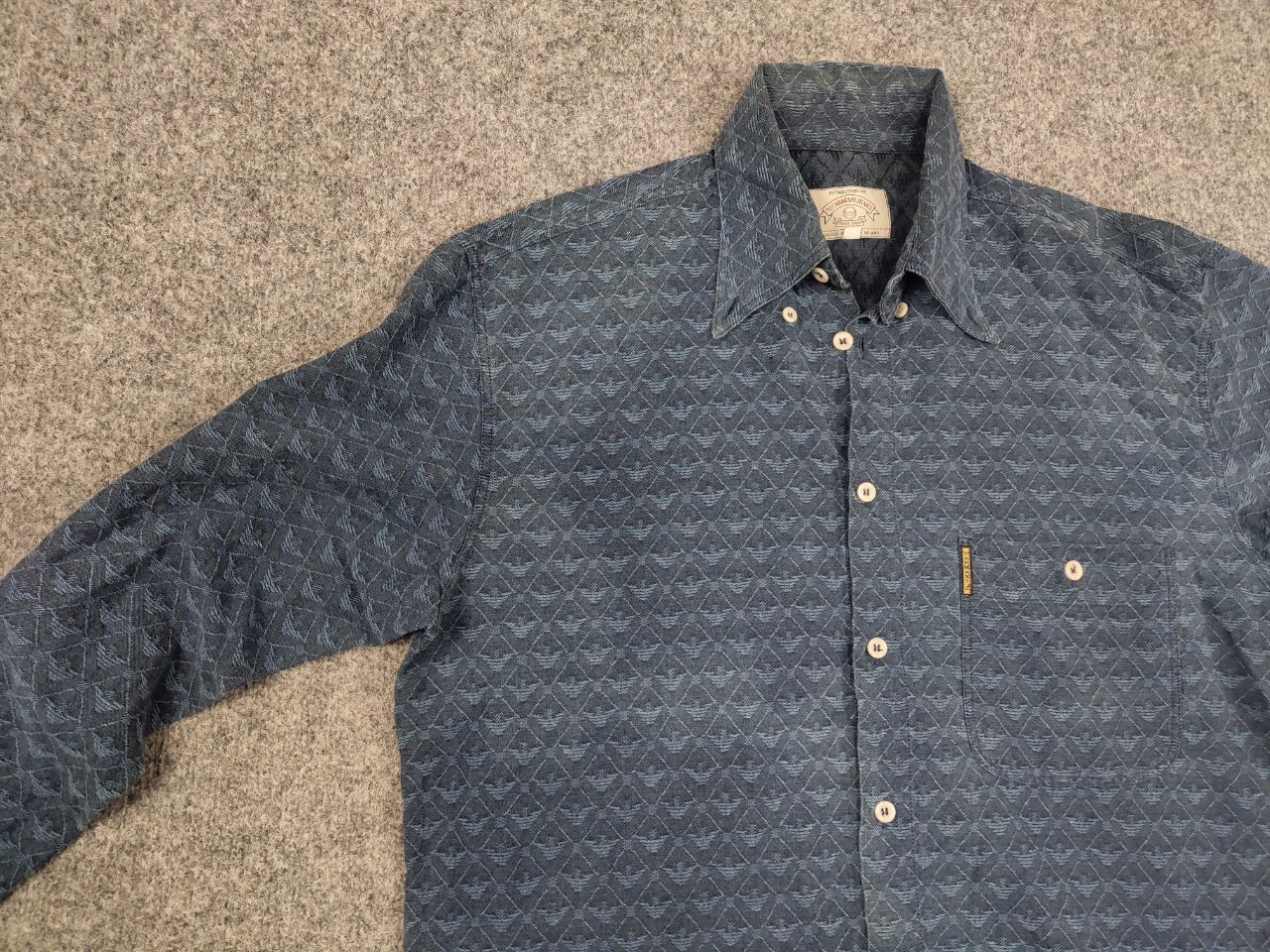 Giorgio Armani Vintage 80's Armani Jeans Monogram Logo oversized shirt Size US L / EU 52-54 / 3 - 16 Thumbnail